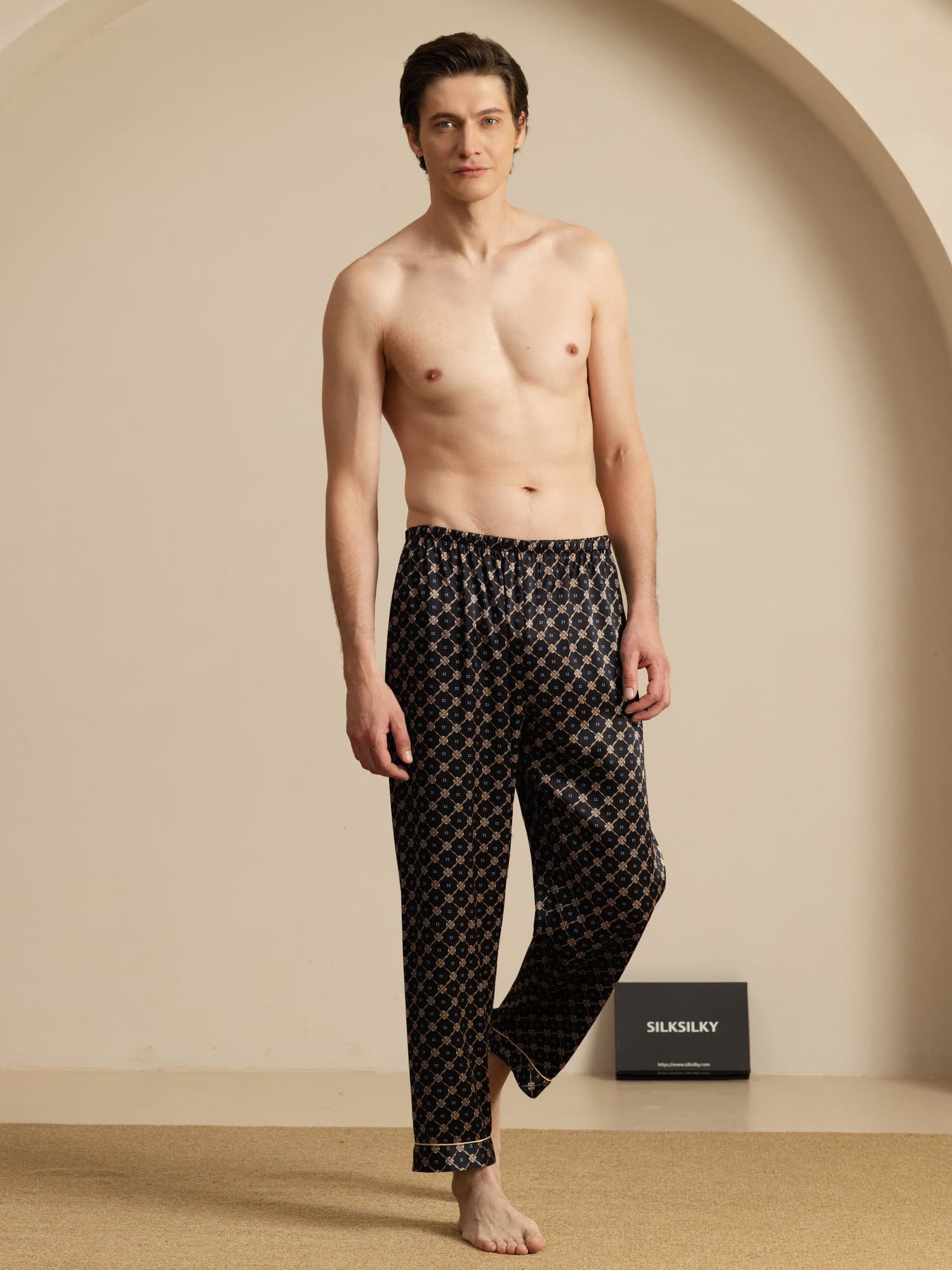 [Black Chain] SilkSilky-UK Men's Sleep Shorts 005