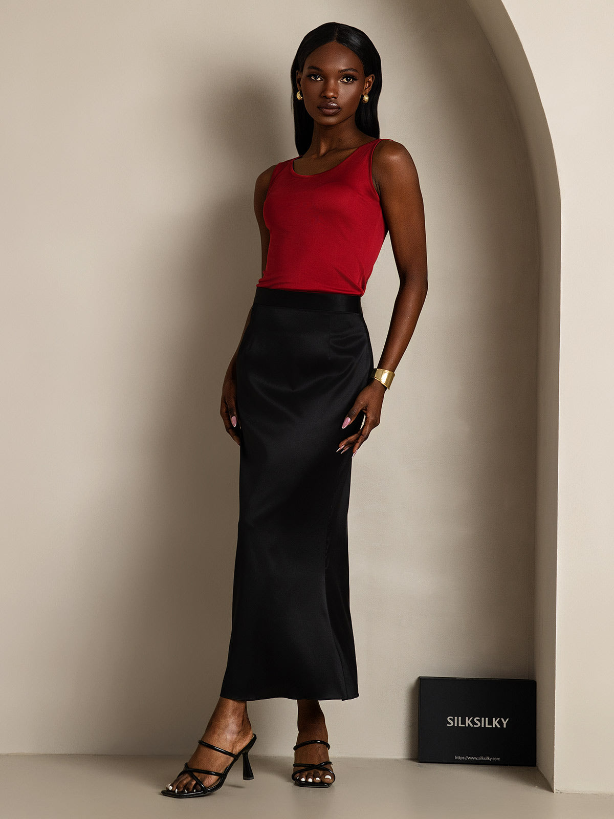 [Wine] SilkSilky-UK Silk Knitted Sleeveless Round Neck Women's T-Shirt 007