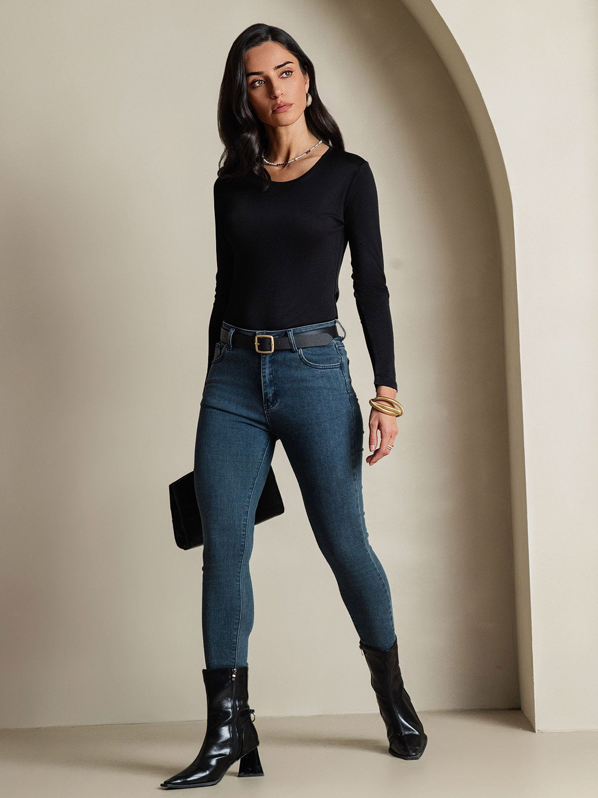 [Black] SilkSilky-UK Silk Long Sleeve Round Neck Women's T-Shirt 007