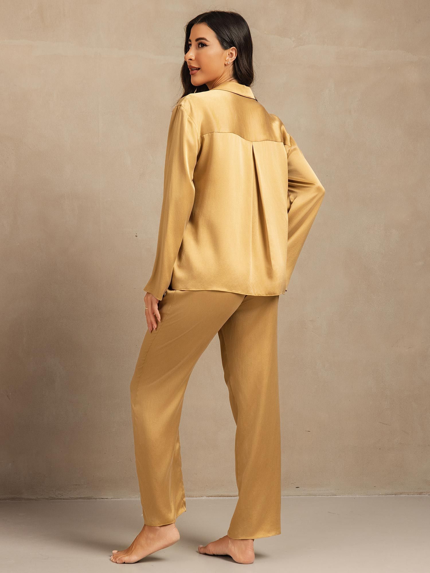 [Tan] SilkSilky-UK 19Momme Machine-Washable Silk Notched Neck Women's Pyjamas 002