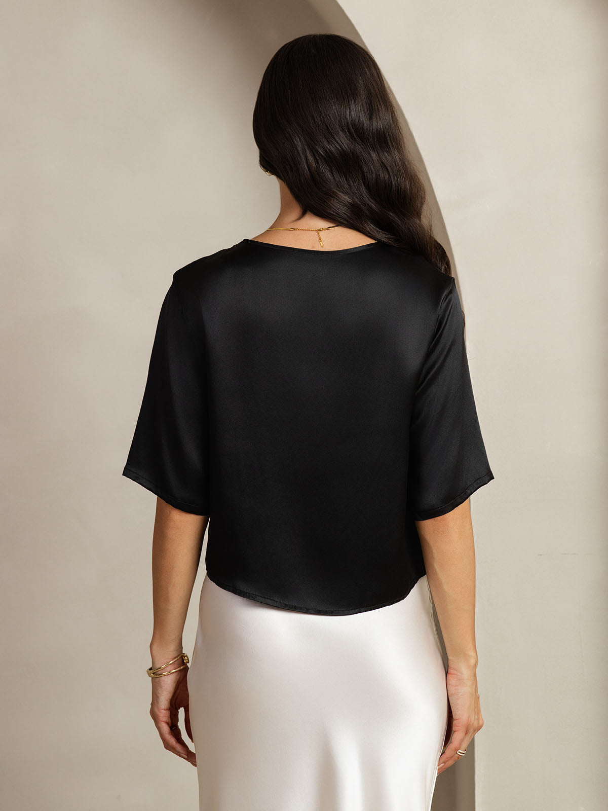 [Black] SilkSilky-UK Pure Silk Boat Neck Women's T-Shirt 002