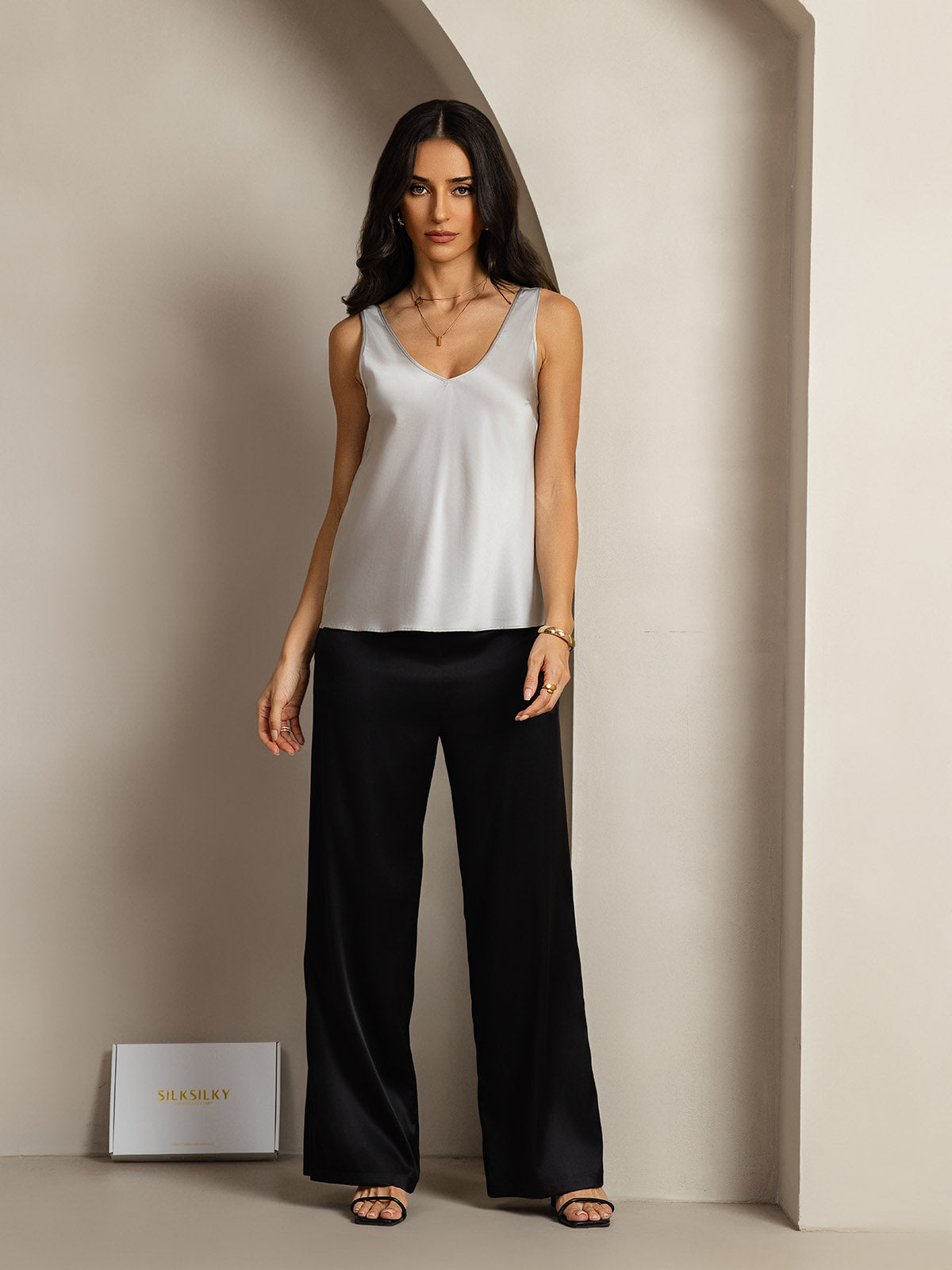 [Silver] SilkSilky-UK 19Momme Silk V Neck Camisole 004