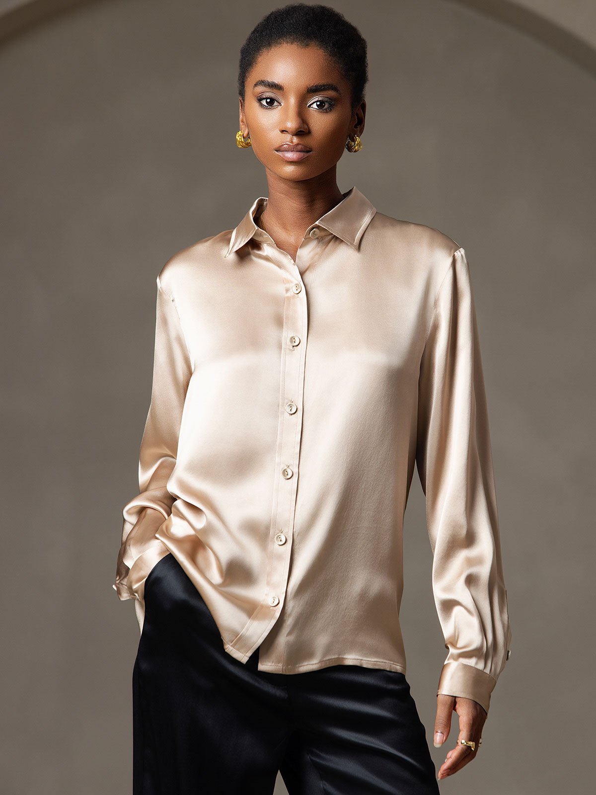 SilkSilky-UK 19Momme Silk Long Sleeve Collar Women's Shirt Champagne 007