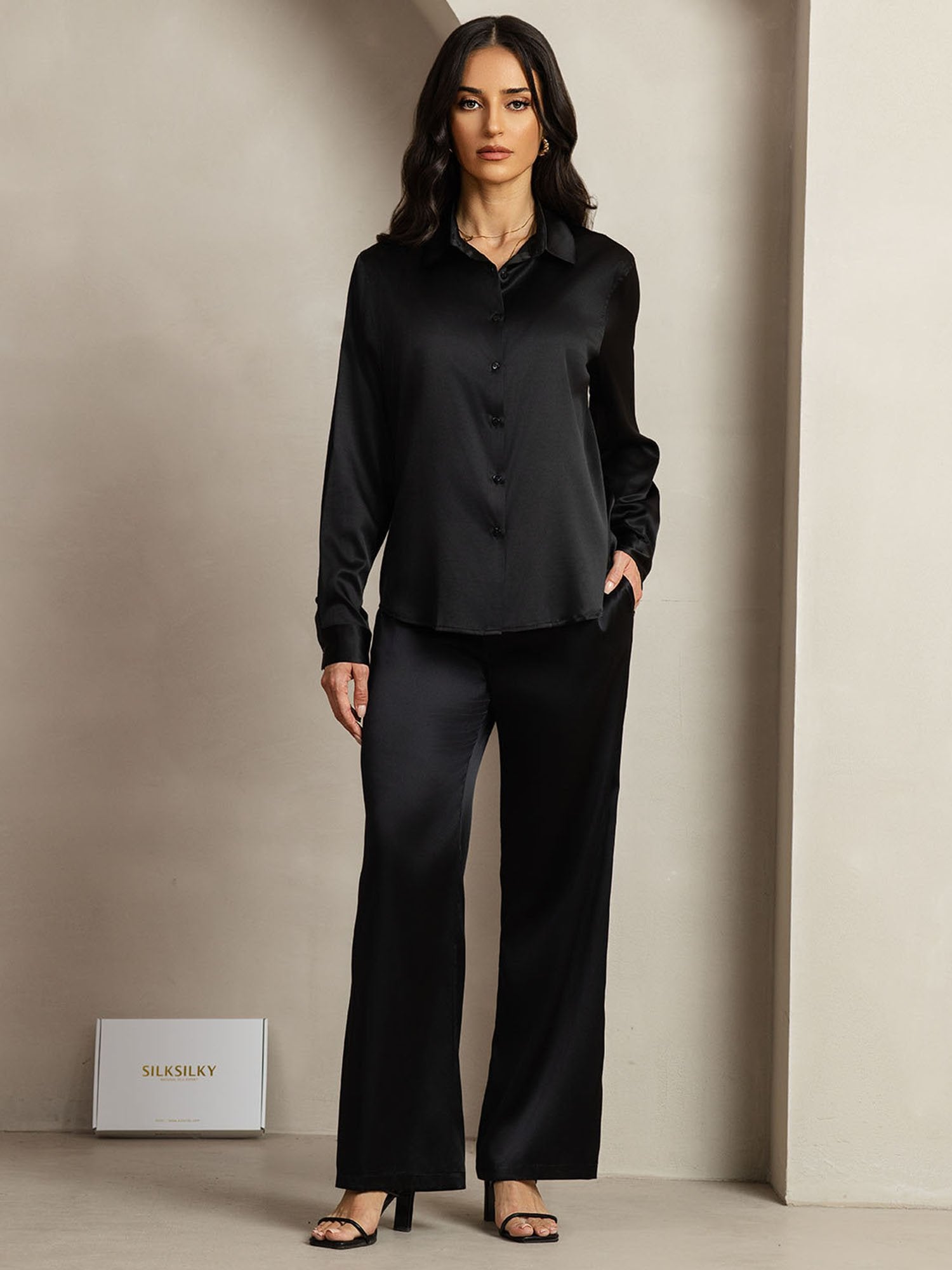 [Black] SilkSilky-UK 19Momme Silk Collar Women''s Outfit Sets 001