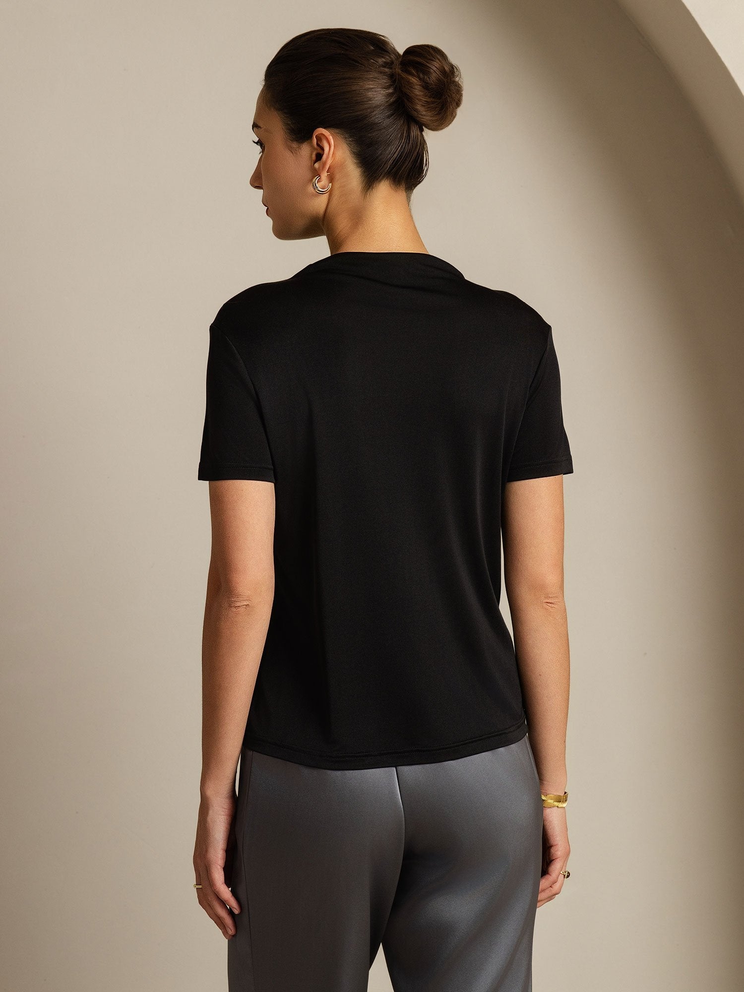 [Black] SilkSilky-UK Pure Silk Collar Women's T-Shirt 002