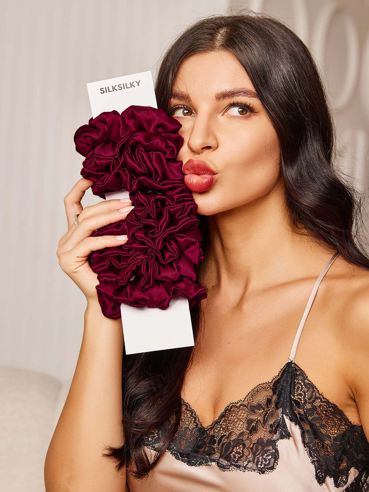 [Fuchsia] SilkSilky-UK 19Momme Pure Silk Scrunchie 002