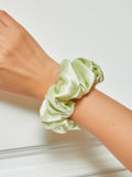 SilkSilky-UK 19Momme Pure Silk Scrunchie LightGreen 001