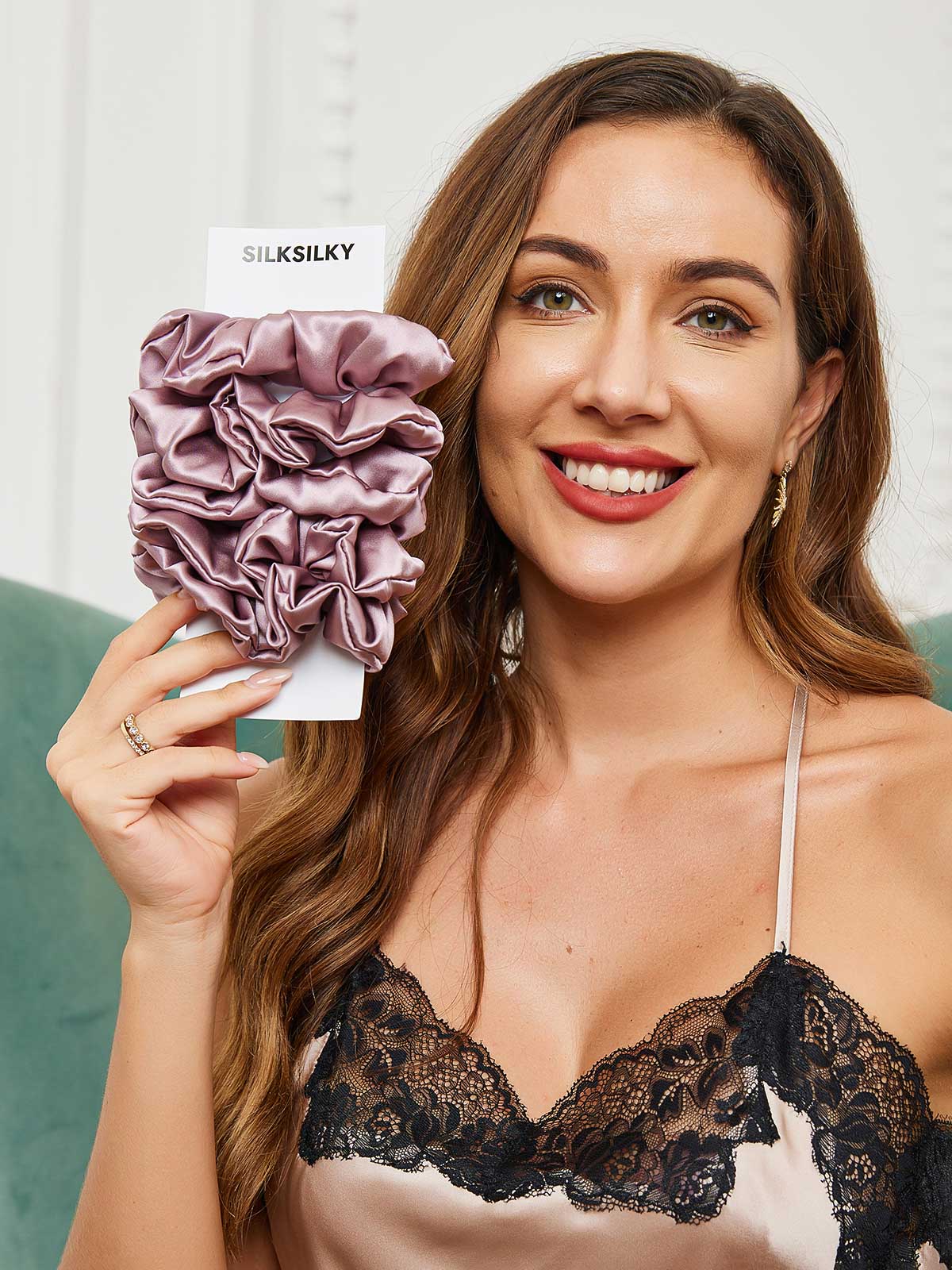 [Pale Mauve] SilkSilky-UK 19Momme Pure Silk Scrunchie 001