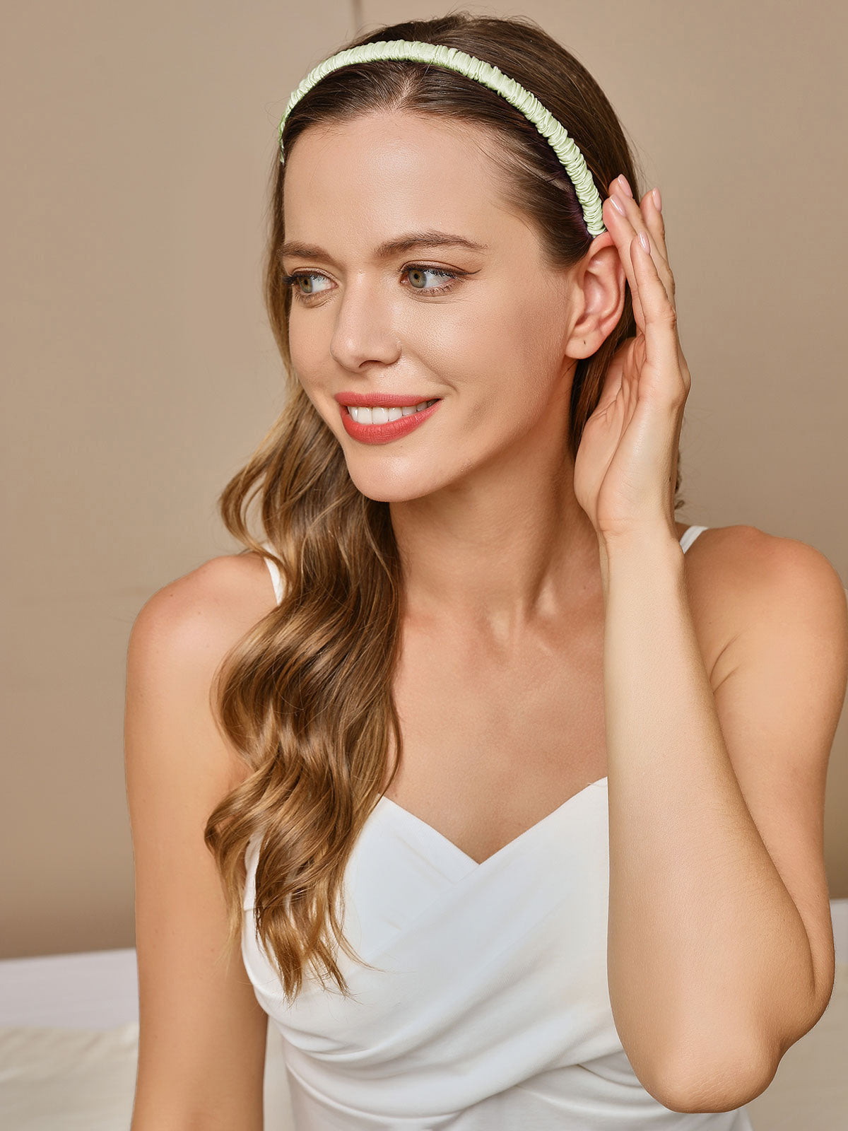 [Light Green] SilkSilky-UK 19Momme Pure Silk Scrunchie 001