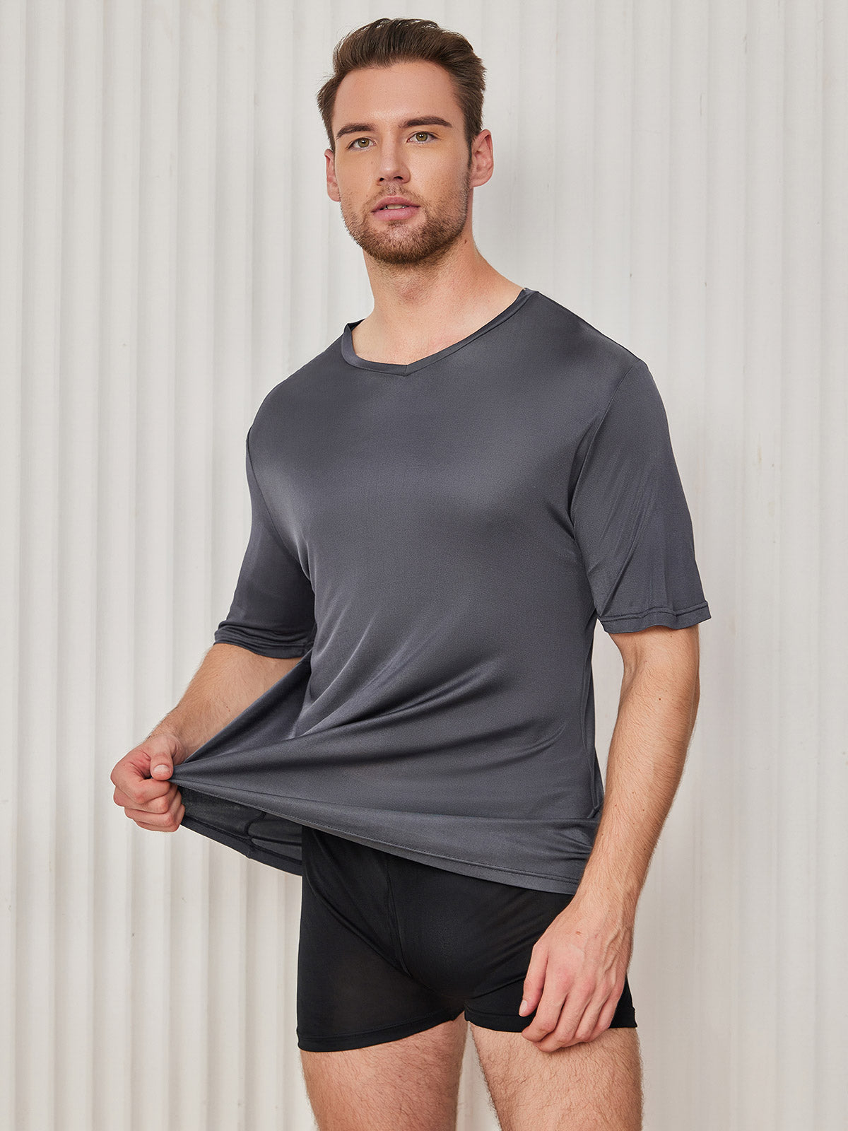 [Dark Gray] SilkSilky-UK Silk Knitted Short Sleeve V Neck Men's T-Shirt 004