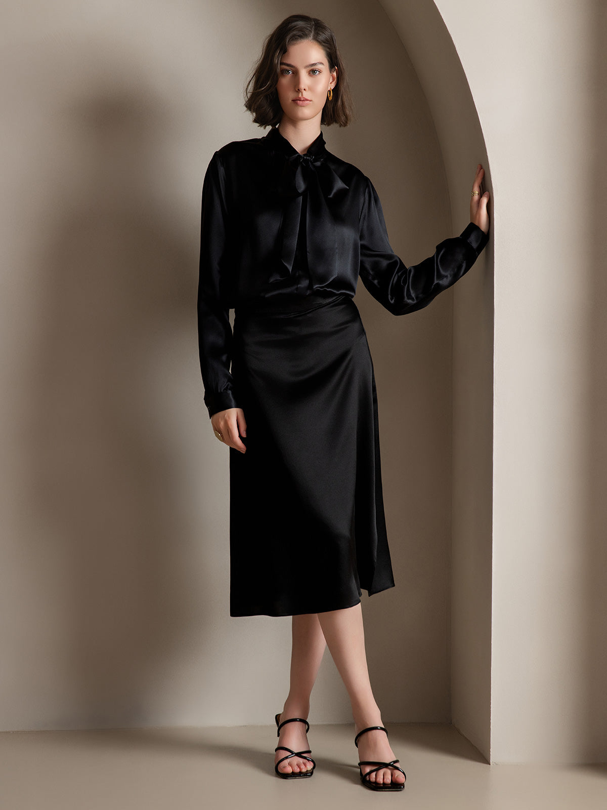 [Black] SilkSilky-UK 19Momme Silk Long Sleeve Tie Neck Women's Shirt 005