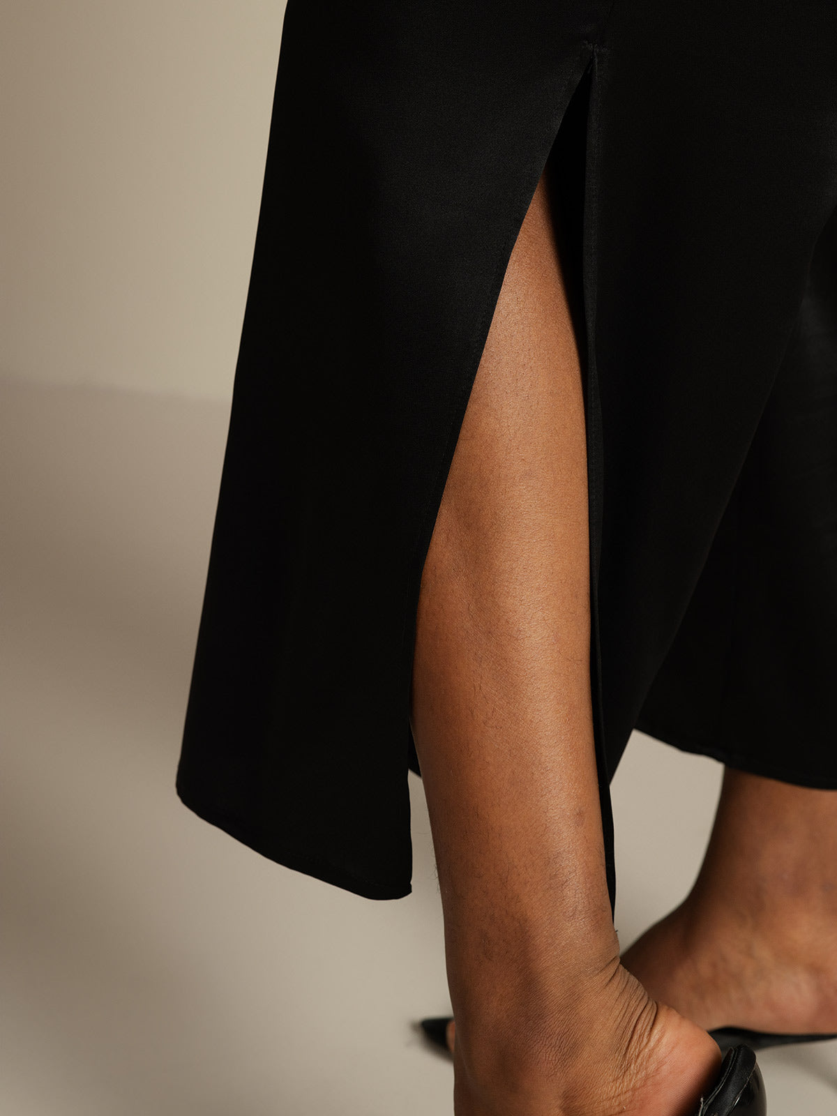 [Black] SilkSilky-UK 19Momme Silk Split Women's Pants 004