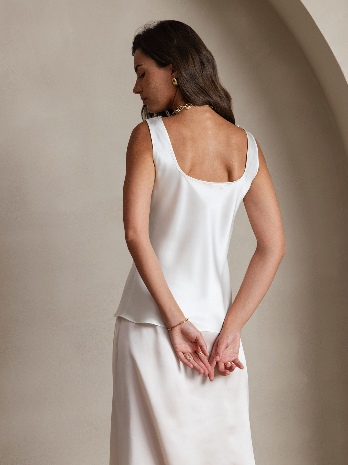 [White] SilkSilky-UK 19Momme Stretch Silk Charmeuse Sleeveless Scoop Neck Camisole 002