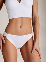[White] SilkSilky-UK Panty 001