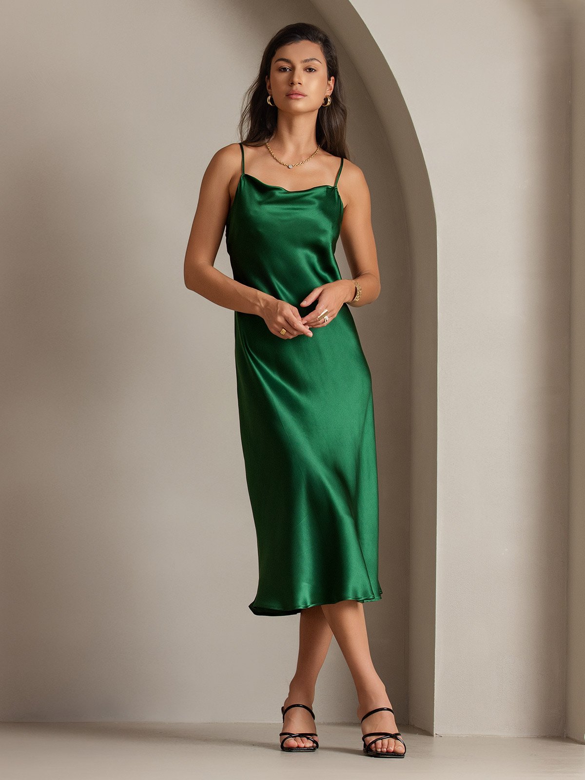 SilkSilky UK Pure Silk Sleeveless Cowl Neck Dress Green 001