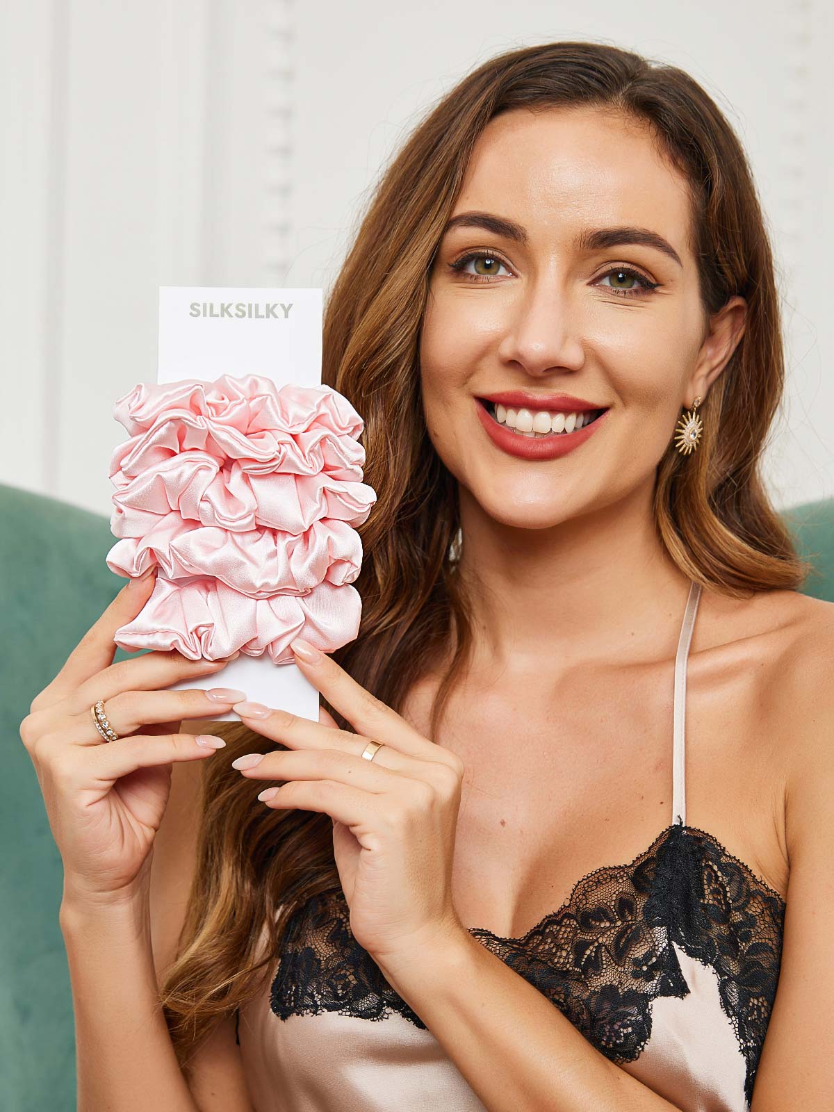 [Light Pink] SilkSilky-UK 19Momme Pure Silk Scrunchie 002