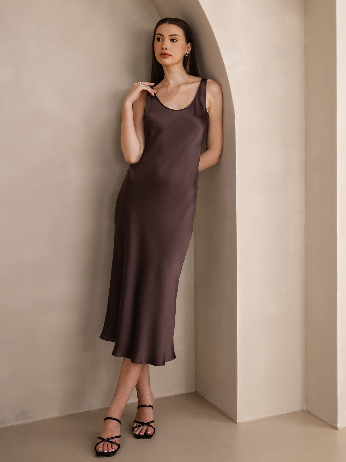 [Coffee] SilkSilky-UK Pure Silk Boat Neck Dress 006