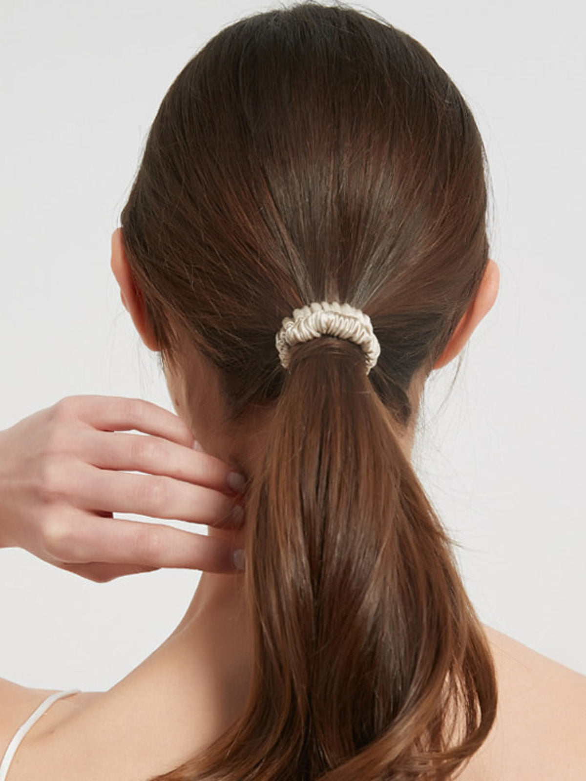 [Beige] SilkSilky-UK 19Momme Pure Silk Scrunchie 006