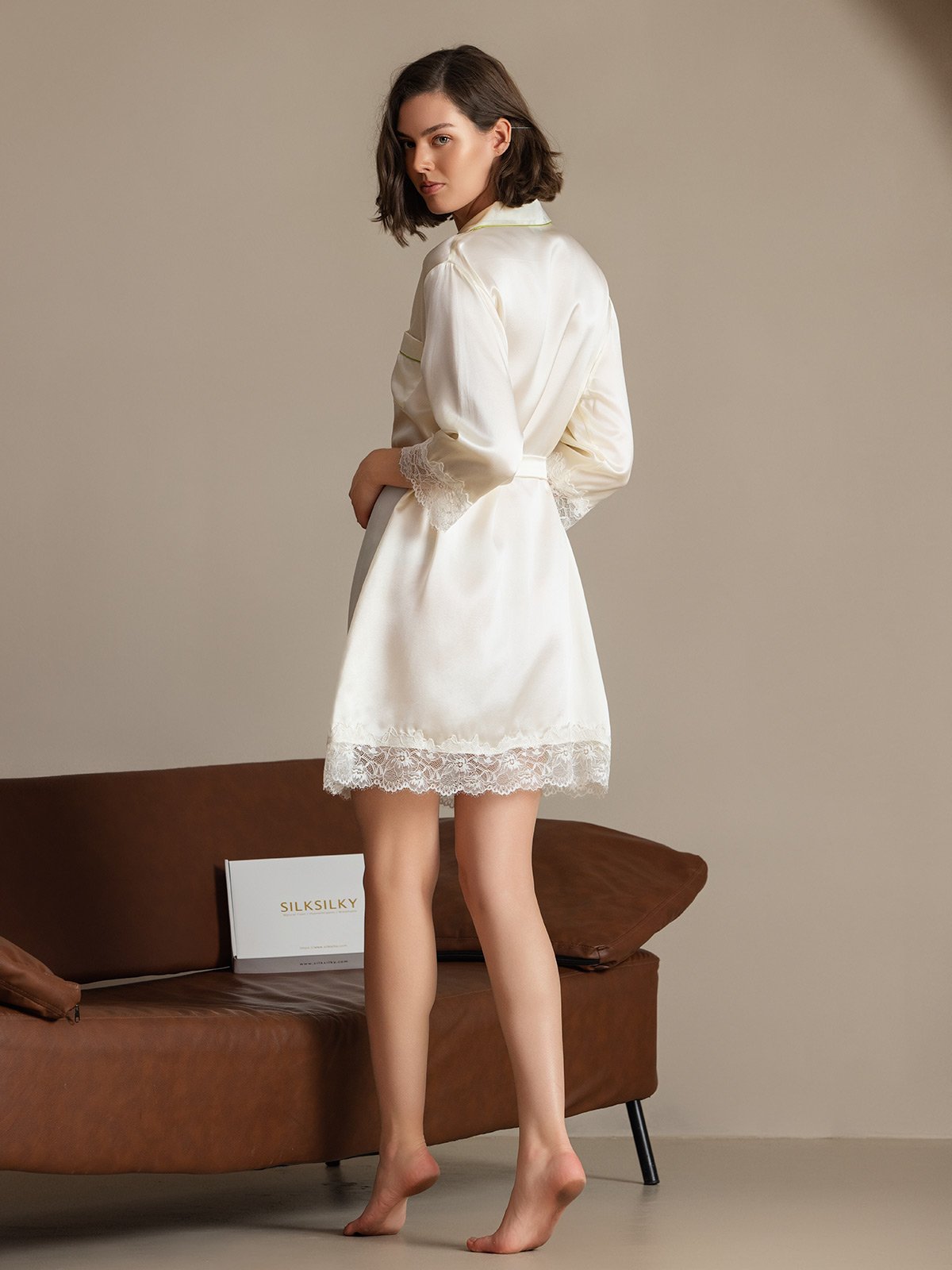 [Beige] SilkSilky-UK Pure Silk 3/4 Sleeve Lapel Nightshirt 002