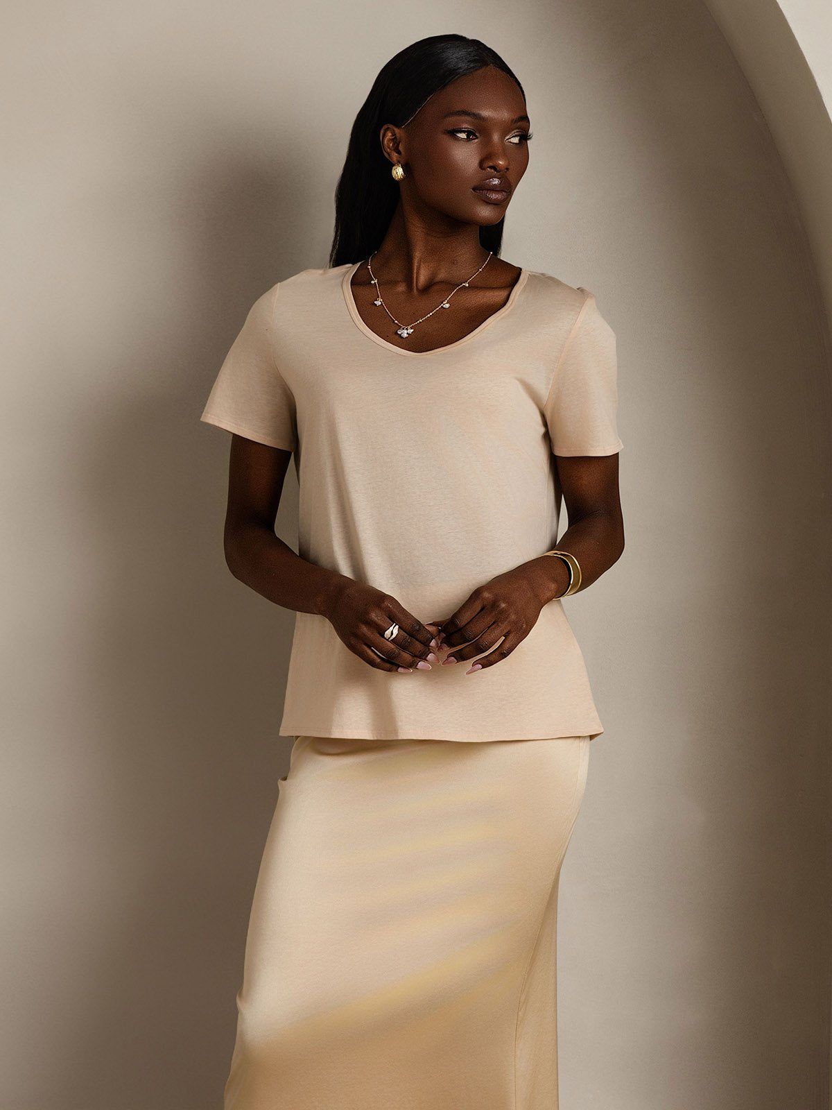 [Beige] SilkSilky-UK Silk Short Sleeve V Neck Women's T-Shirt 004