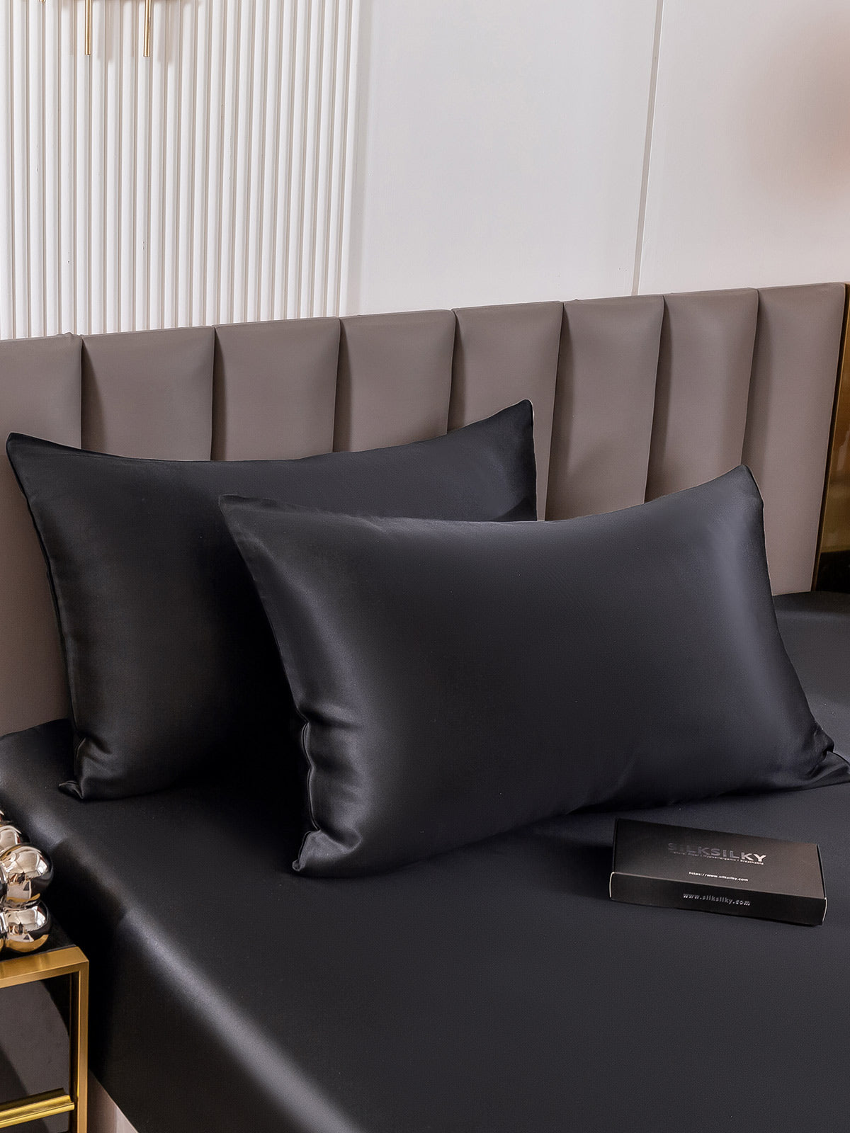 [Black] SilkSilky-UK 19Momme Pure Silk Pillowcase 001