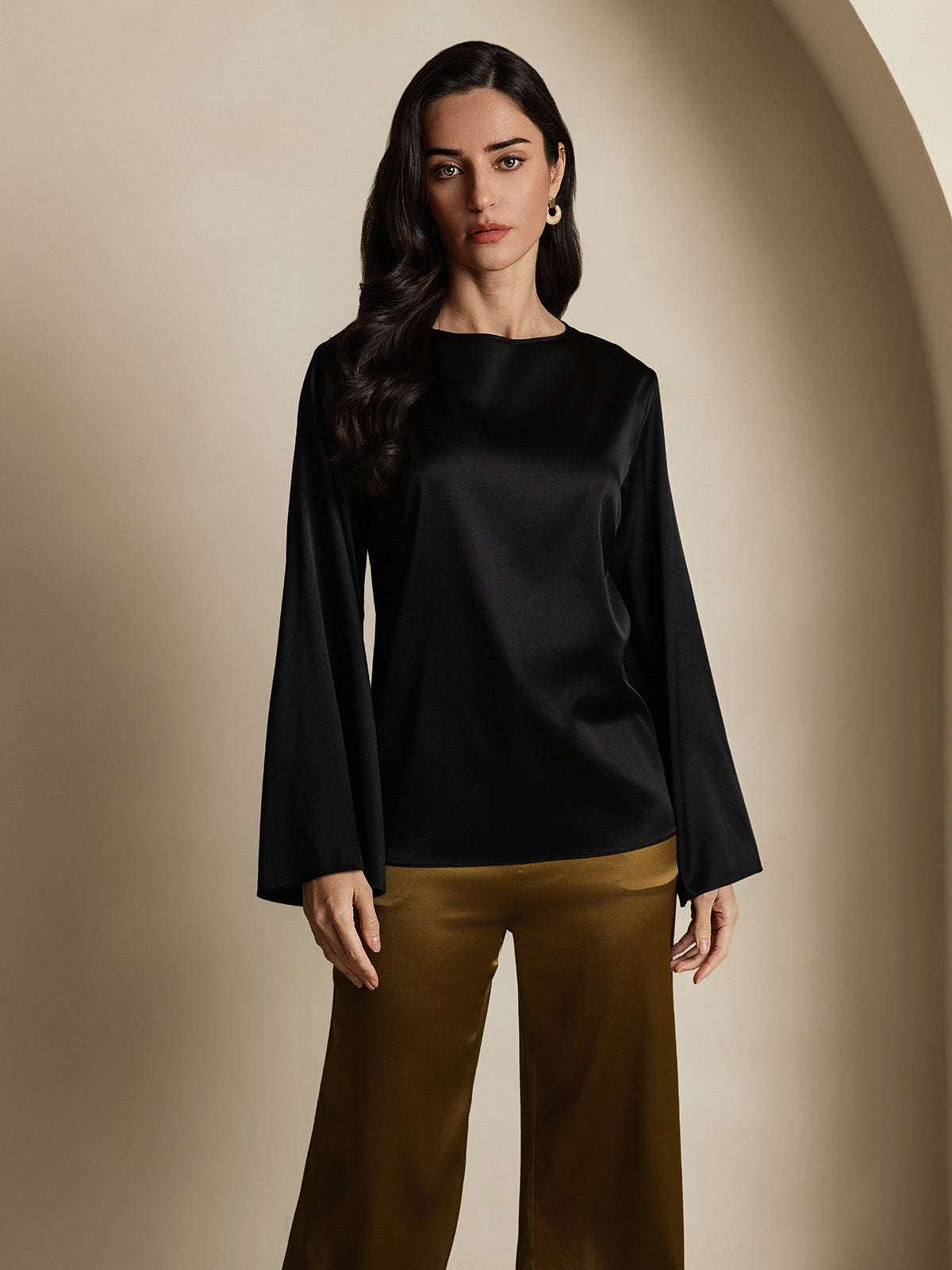 [Black] SilkSilky-UK 19Momme Silk Long Sleeve Round Neck Women's T-Shirt 003