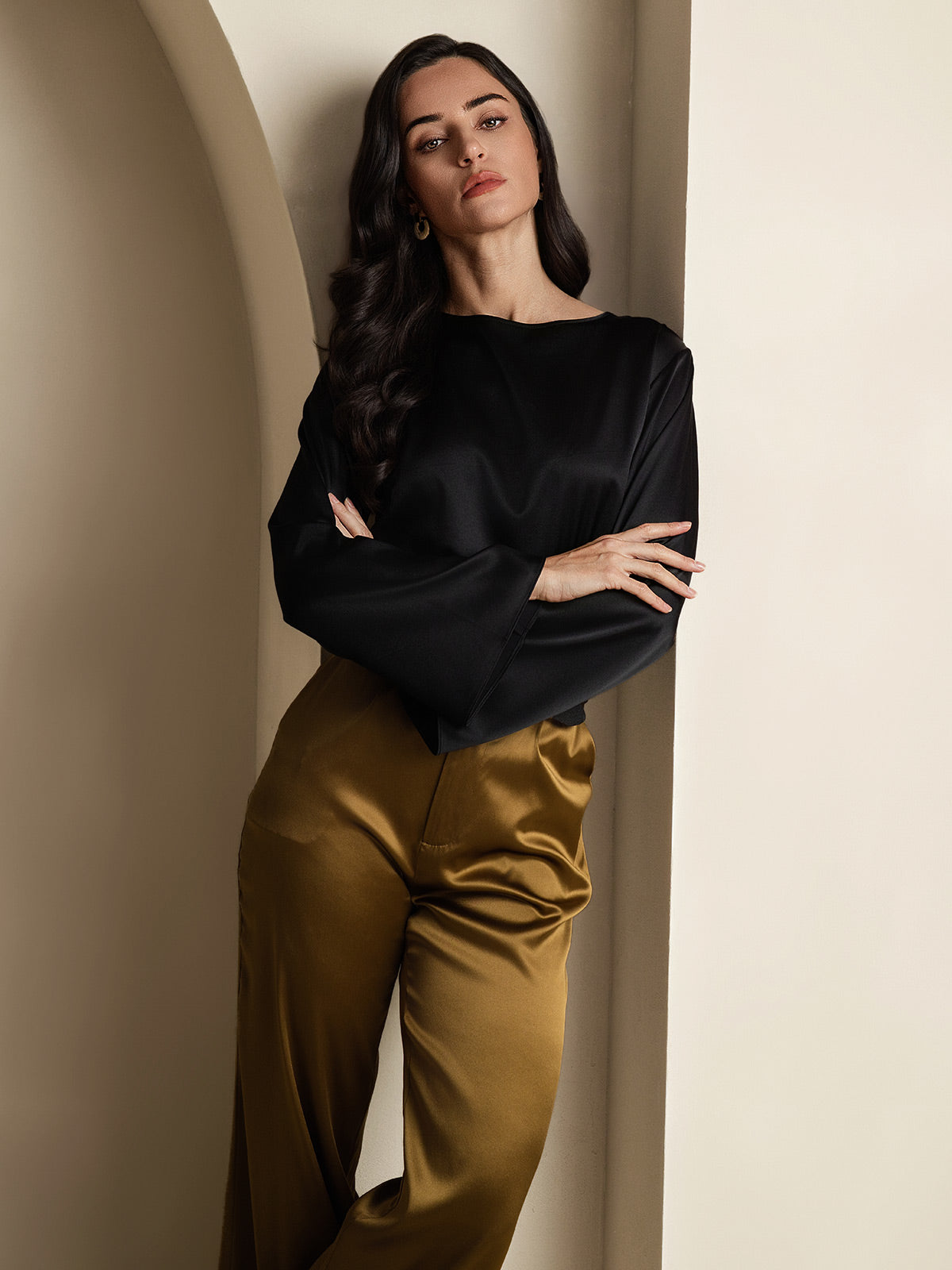 [Black] SilkSilky-UK 19Momme Silk Long Sleeve Round Neck Women's T-Shirt 005