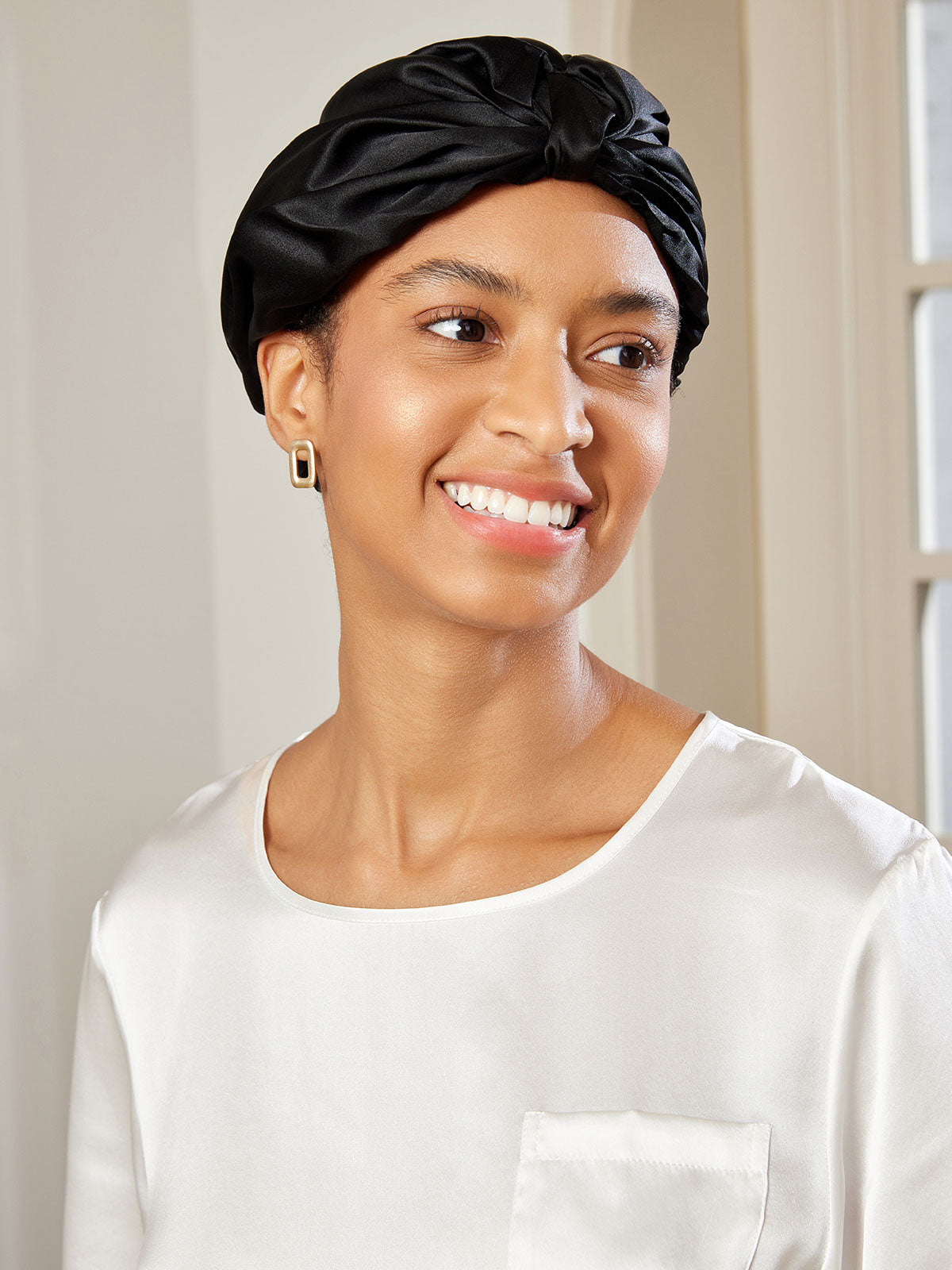 [Black] SilkSilky-UK Pure Silk Sleep Cap 002