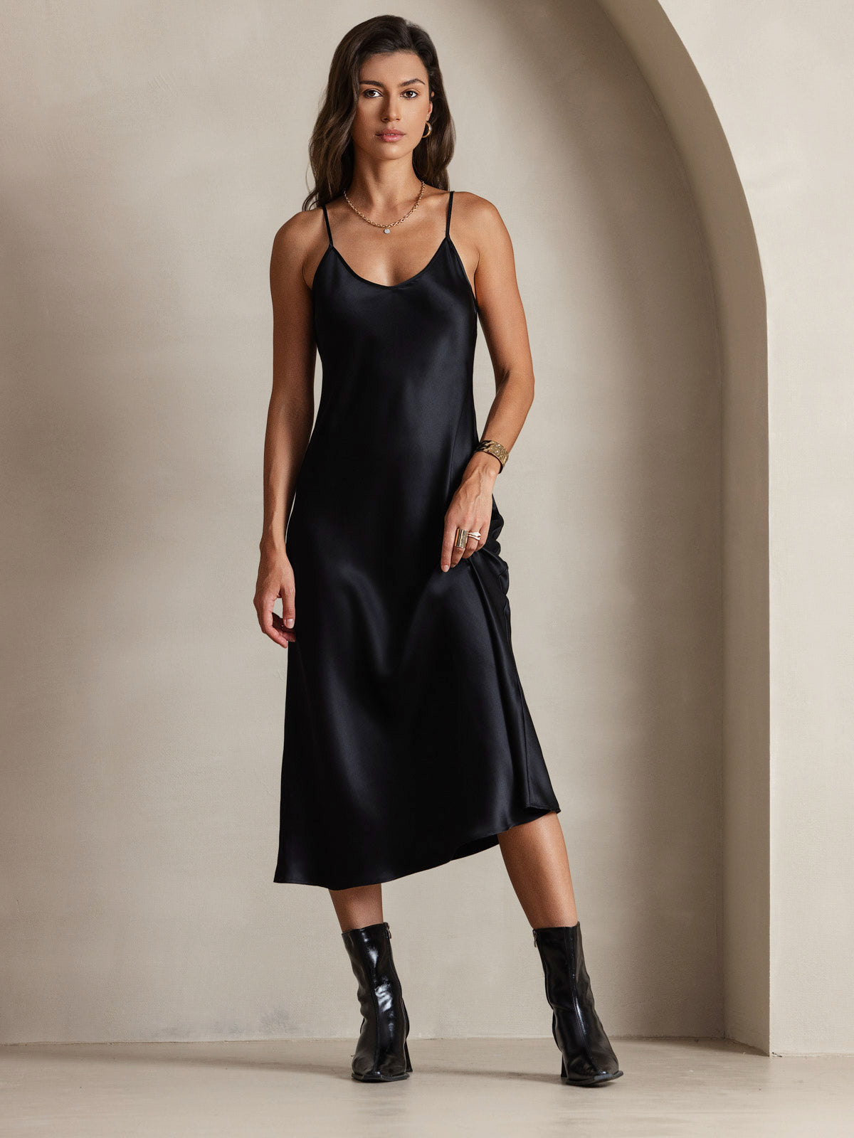 [Black] SilkSilky-UK Pure Silk Sleeveless Round Neck Dress 001