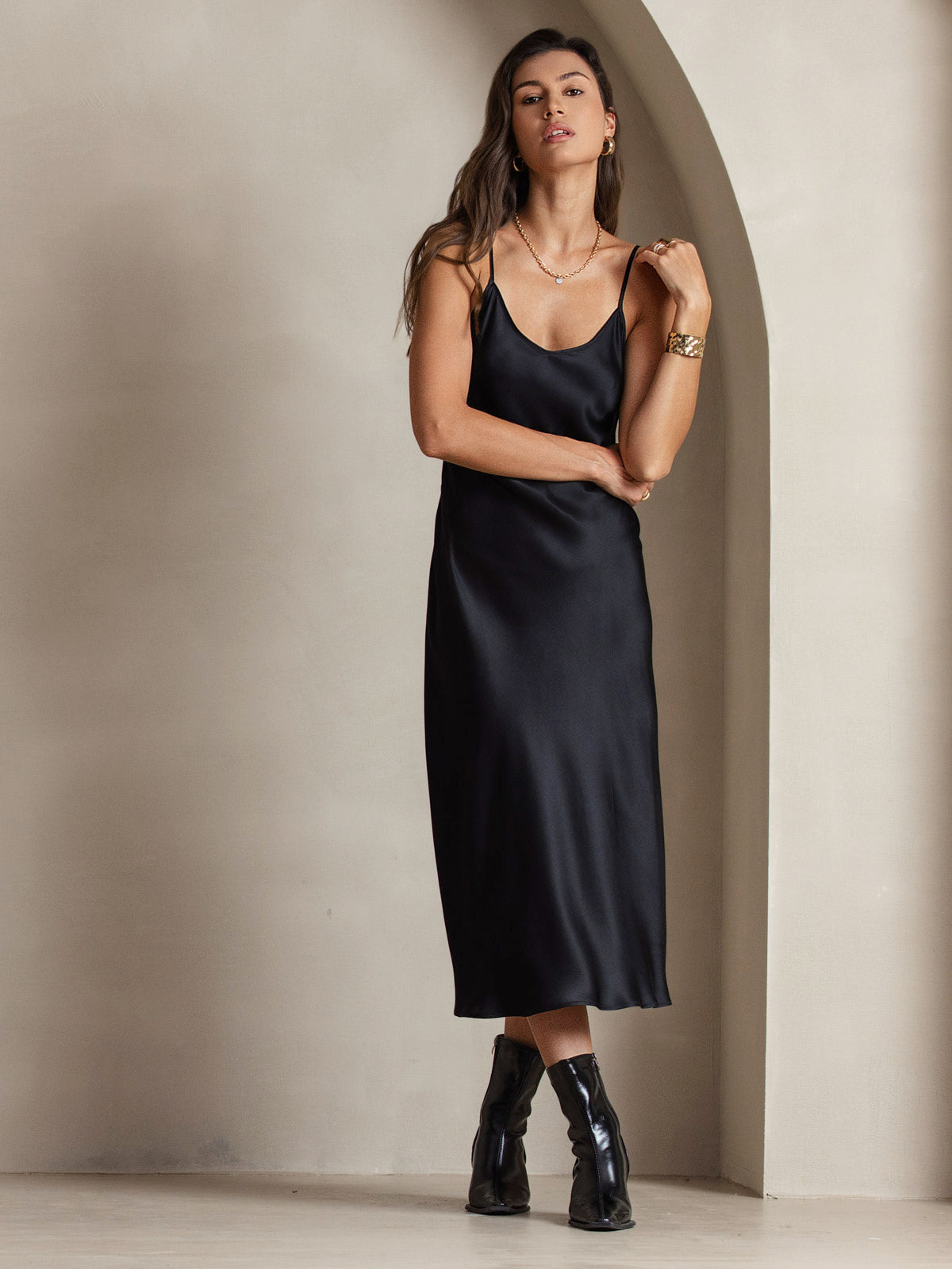 [Black] SilkSilky-UK Pure Silk Sleeveless Round Neck Dress 005