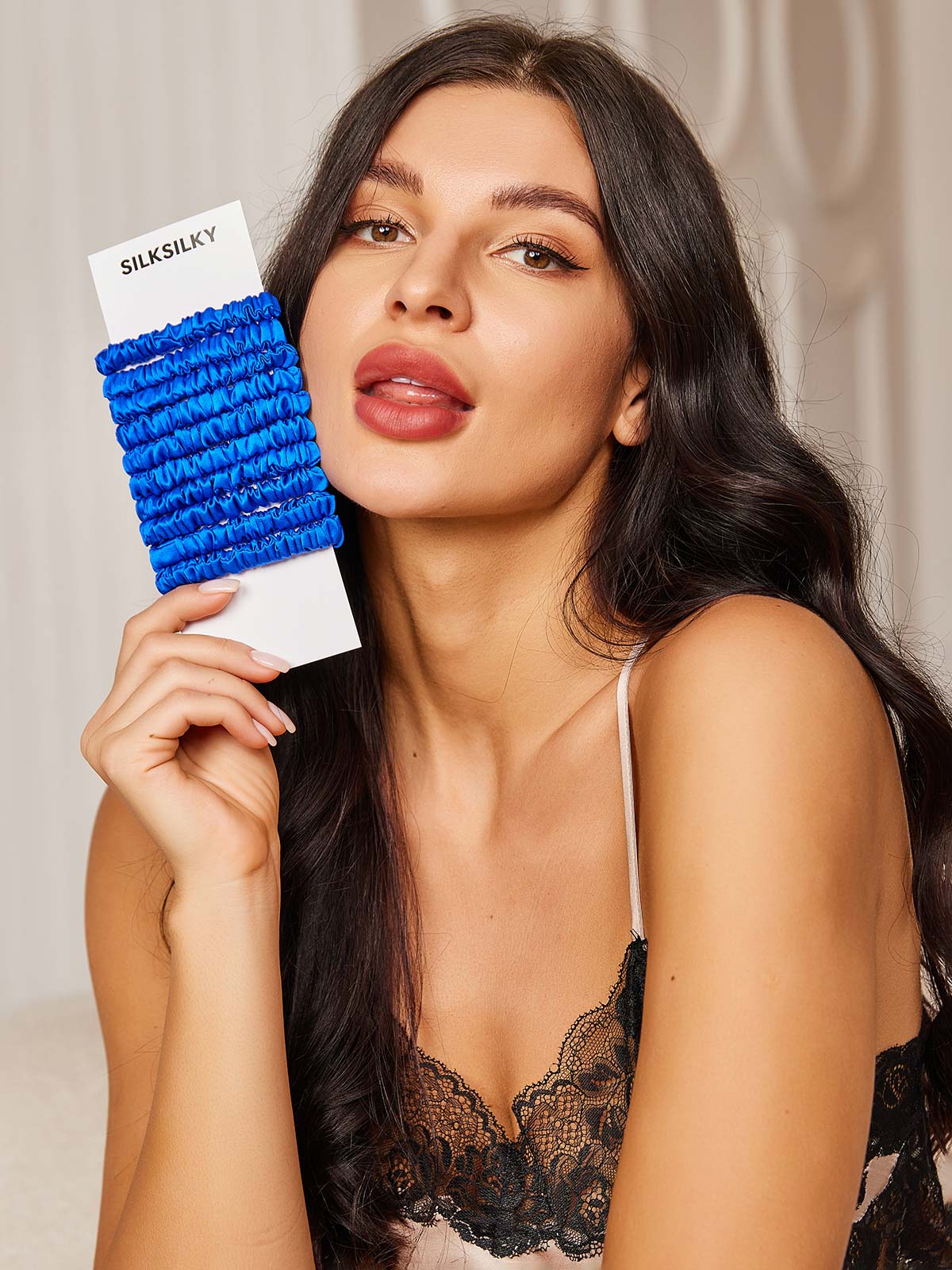 [Blue] SilkSilky-UK 19Momme Scrunchie 003