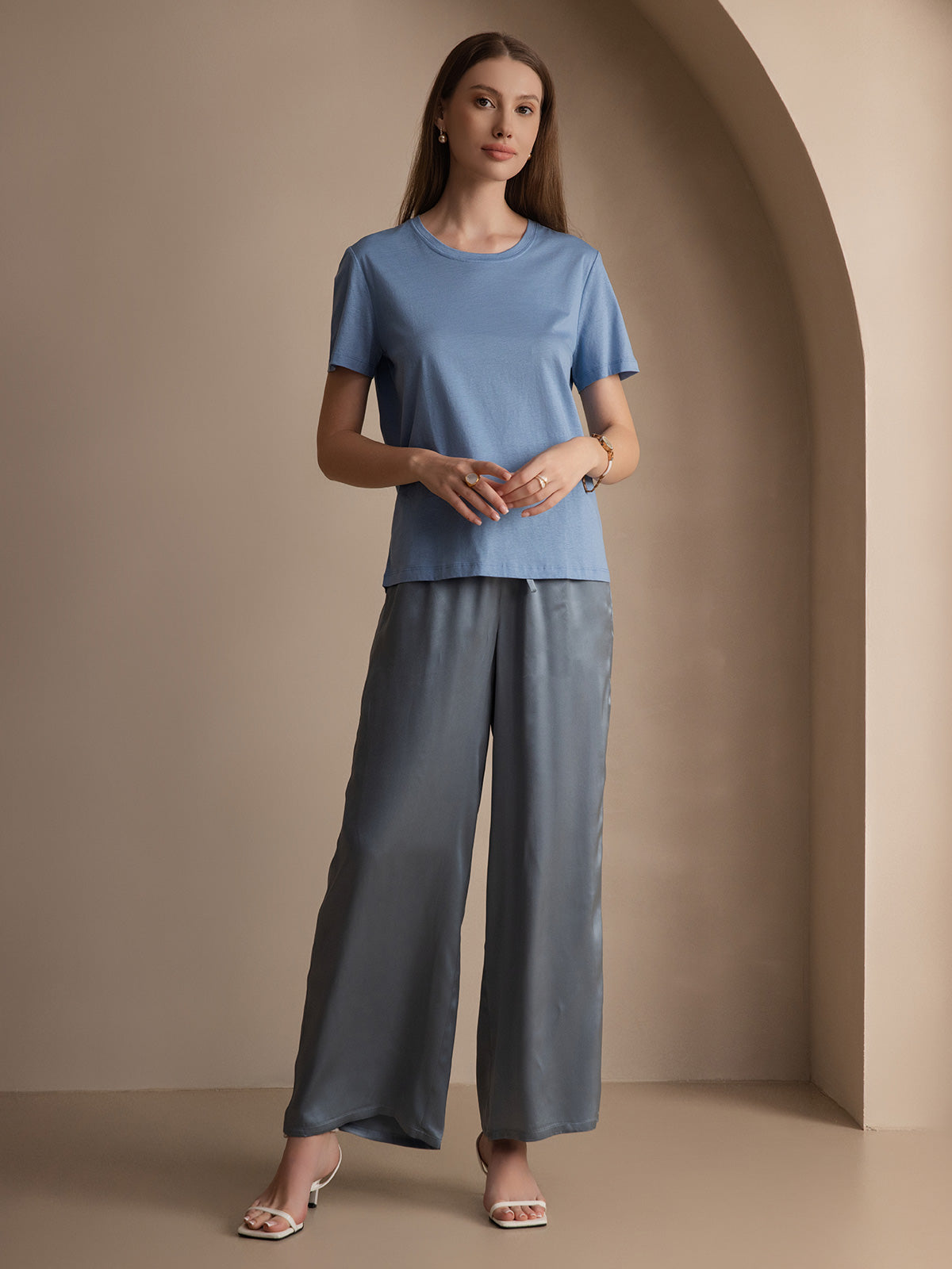 [Blue] SilkSilky-UK Silk Knitted Round Neck Women's T-Shirt 004