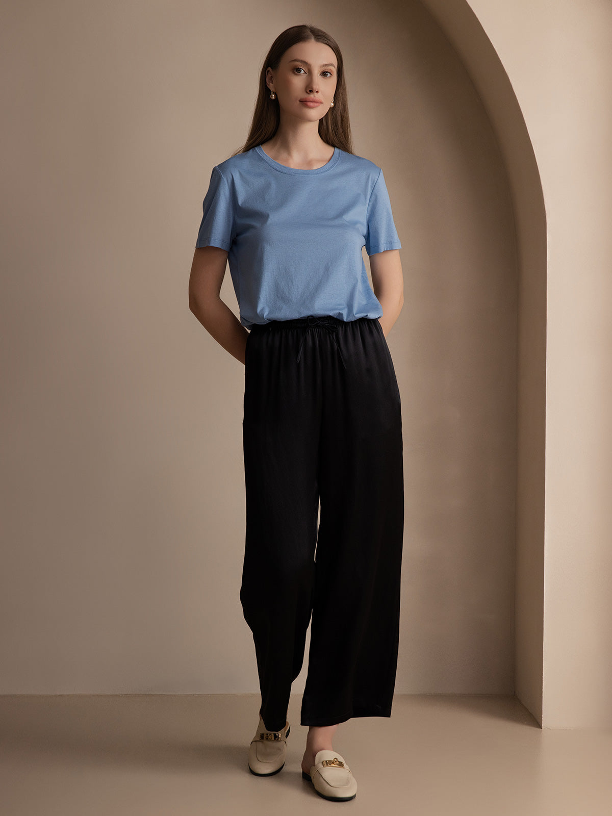 [Blue] SilkSilky-UK Silk Knitted Round Neck Women's T-Shirt 004