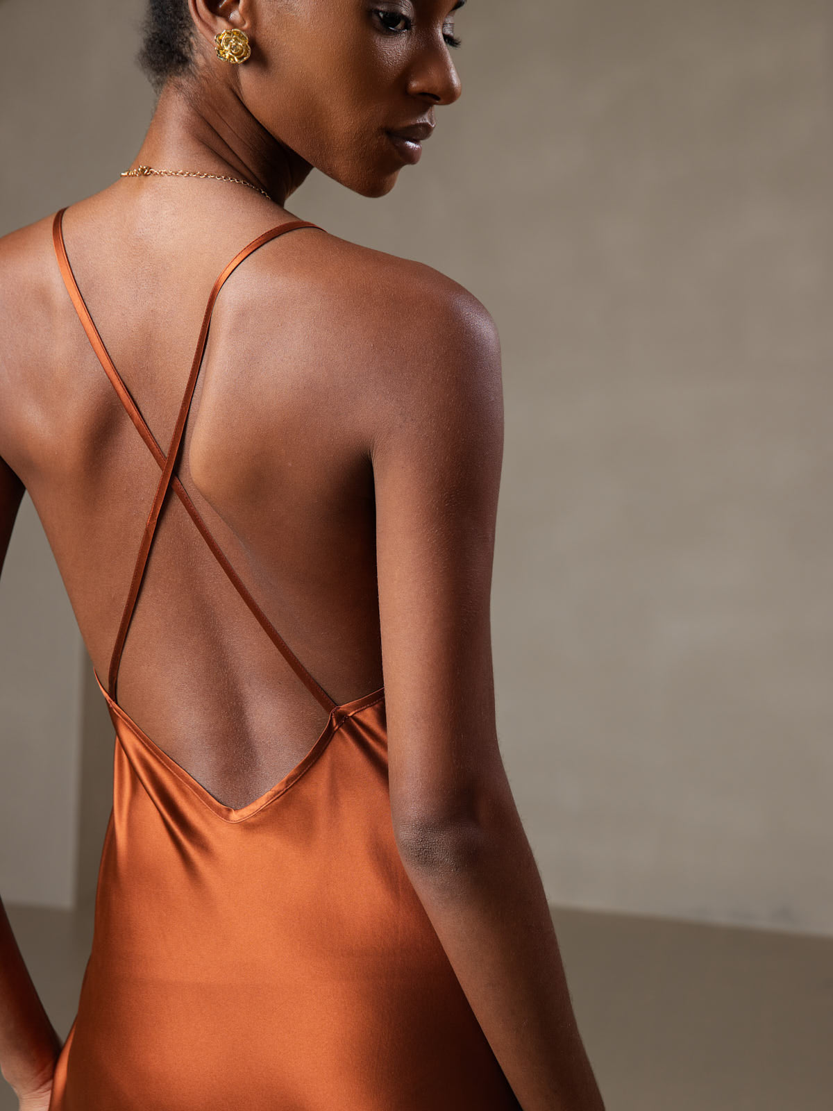[Caramel] SilkSilky-UK Pure Silk Sleeveless V Neck Dress 001
