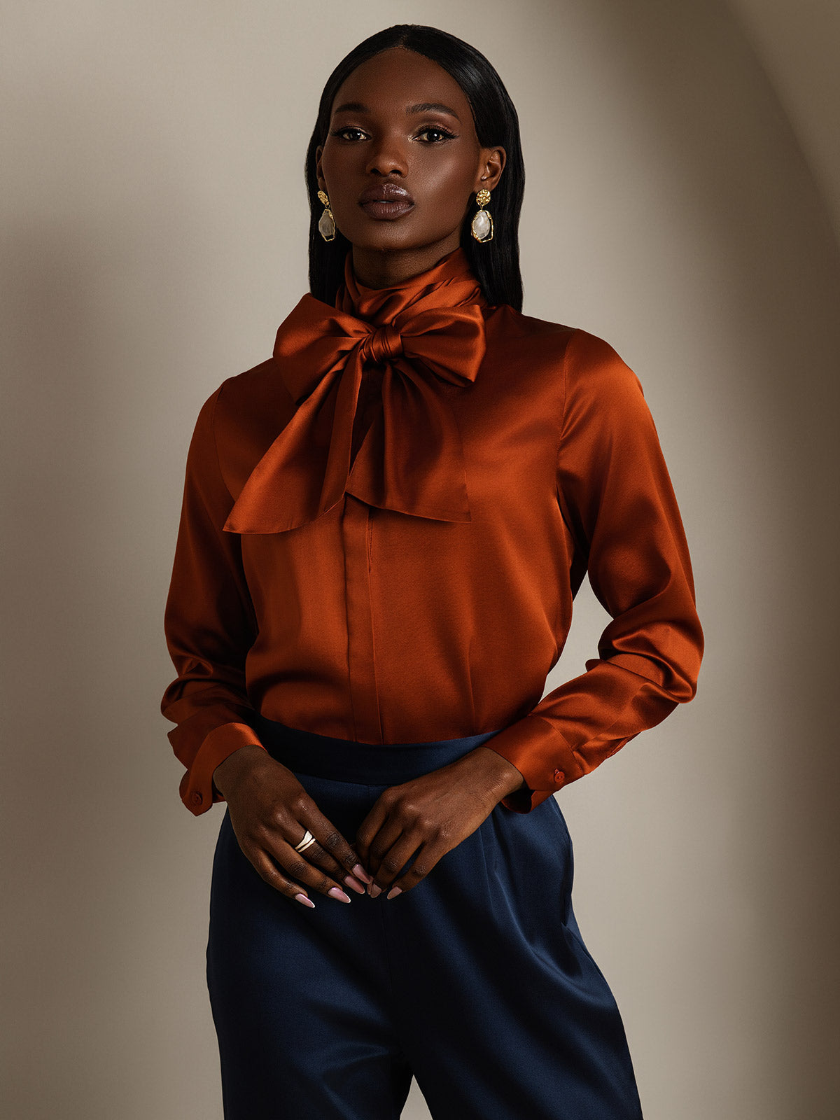 [Caramel] SilkSilky-UK 19Momme Silk Long Sleeve Tie Neck Blouse 004