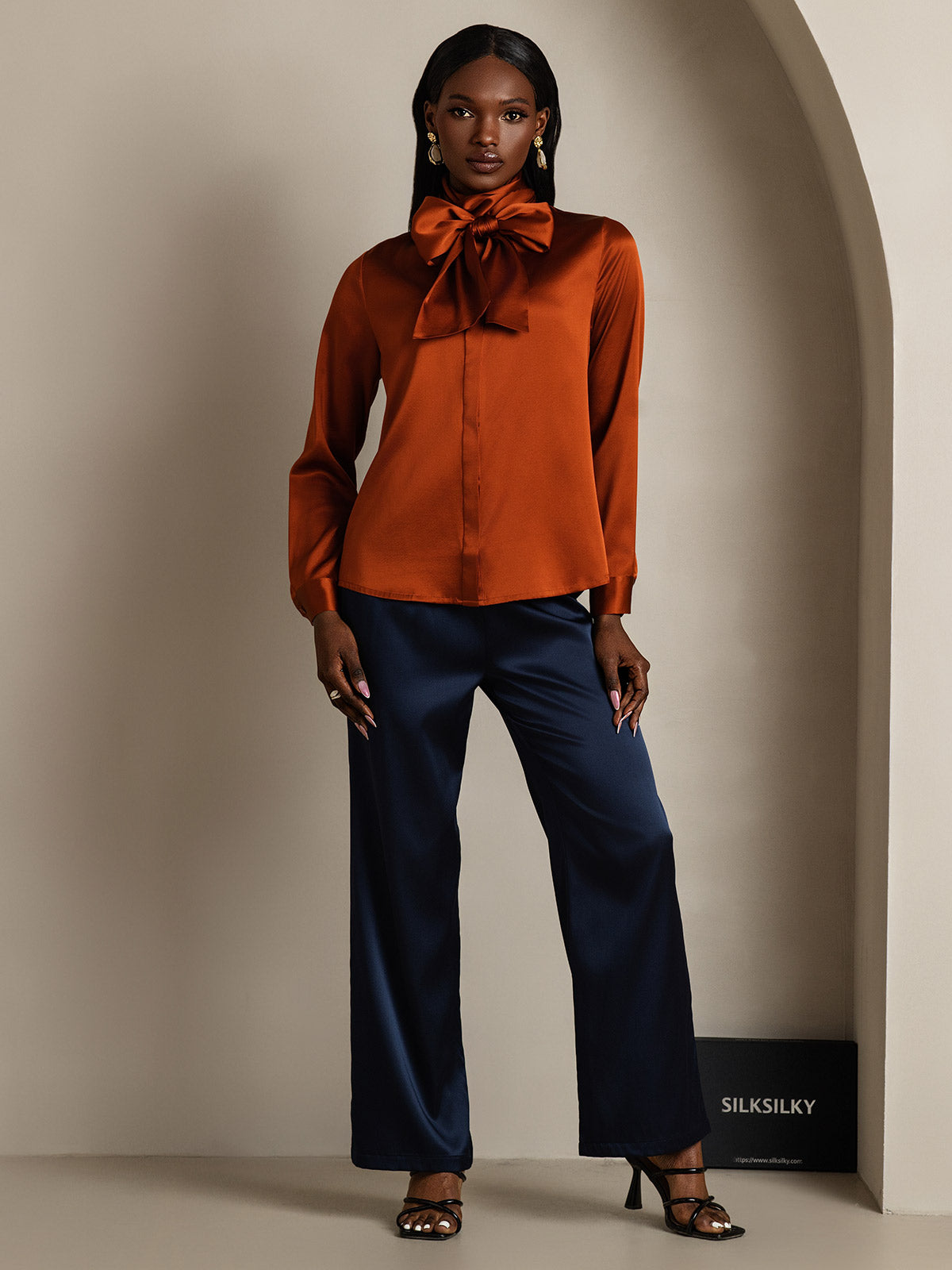 [Caramel] SilkSilky-UK 19Momme Silk Long Sleeve Tie Neck Blouse 007