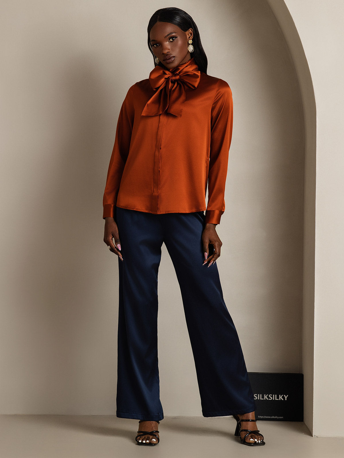 [Caramel] SilkSilky-UK 19Momme Silk Long Sleeve Tie Neck Blouse 008