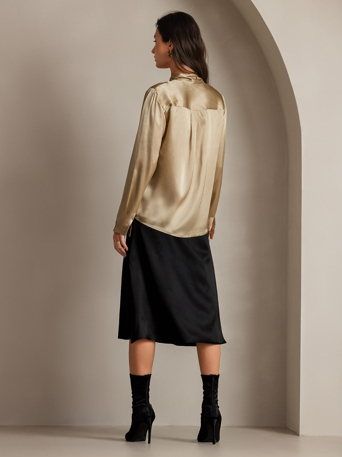 [Champagne] SilkSilky-UK 19Momme Silk Long Sleeve Tie Neck Women's Shirt 002
