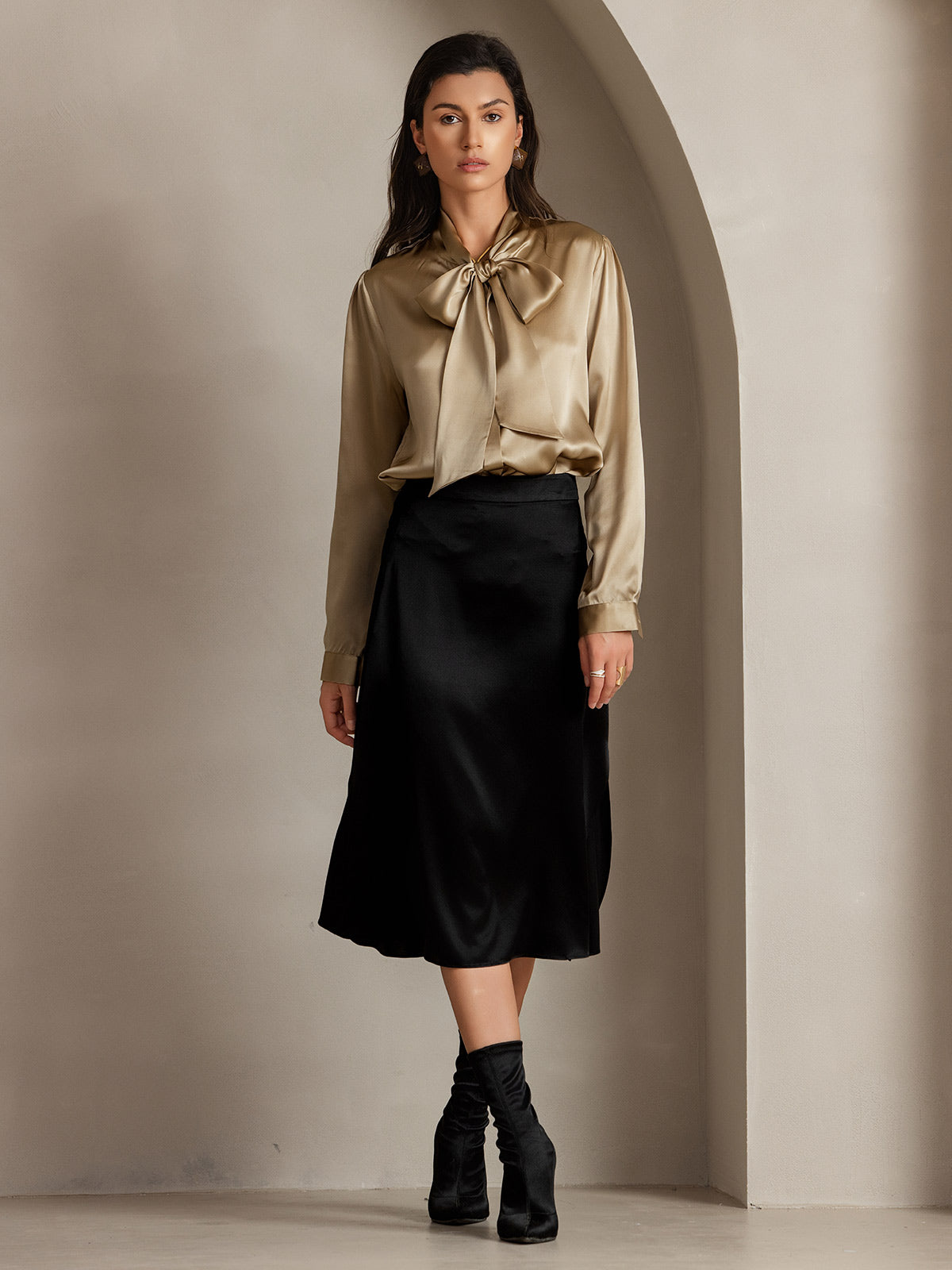 [Champagne] SilkSilky-UK 19Momme Silk Long Sleeve Tie Neck Women's Shirt 005