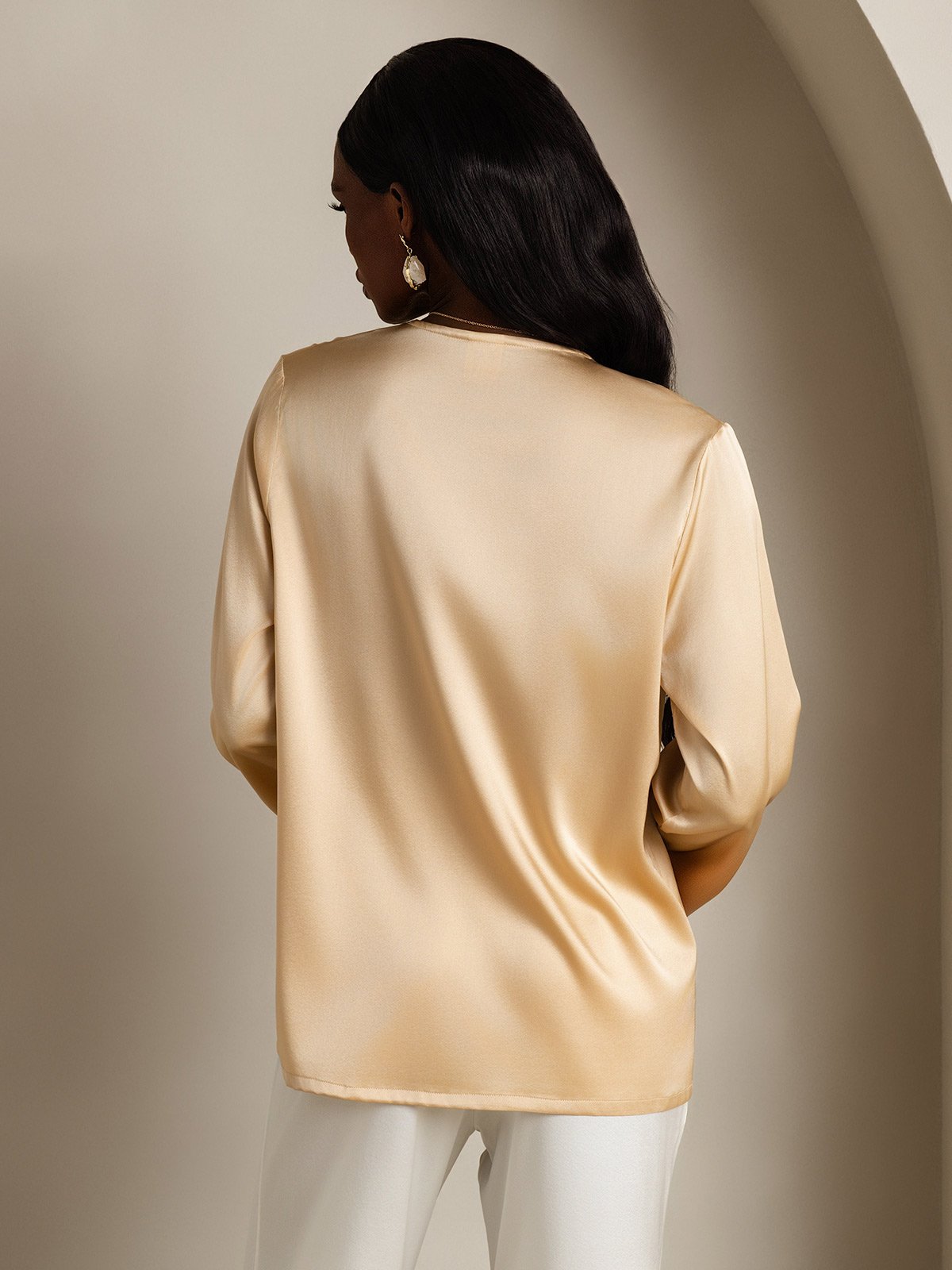 [Champagne] SilkSilky-UK 19Momme Silk V Neck Women's Shirt 002