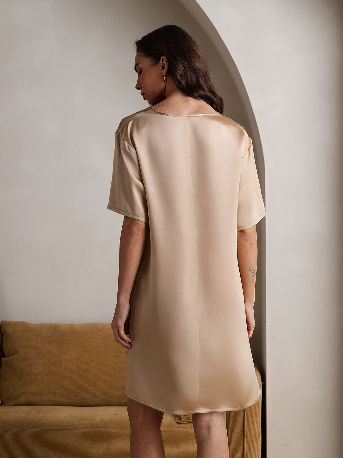 [Champagne] SilkSilky-UK Pure Silk V Neck Nightdress 002