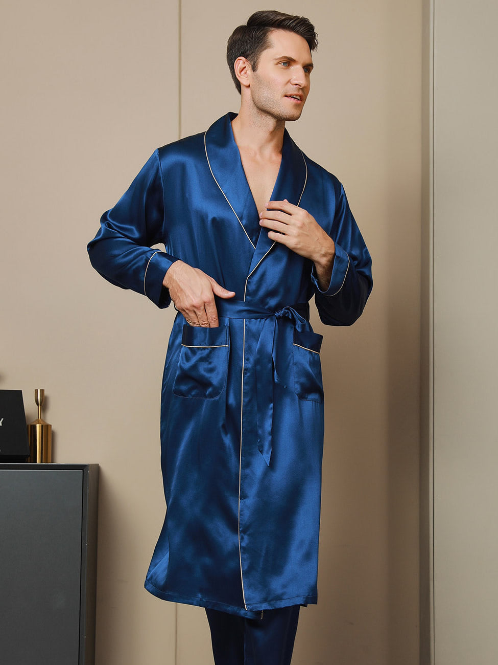 [Dark Blue] SilkSilky-UK 19Momme Pure Silk Long Sleeve Lapel Men's Dressing Gown 001