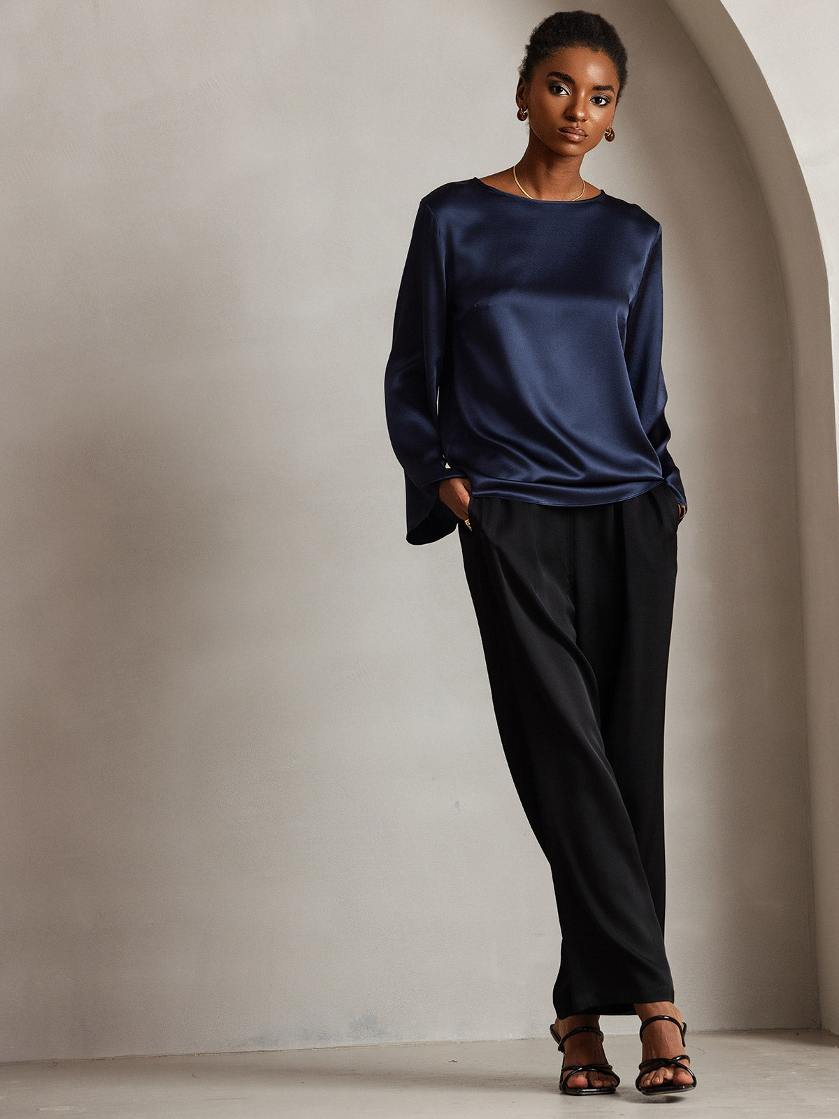 [Dark Blue] SilkSilky-UK 19Momme Silk Long Sleeve Round Neck Women's T-Shirt 006