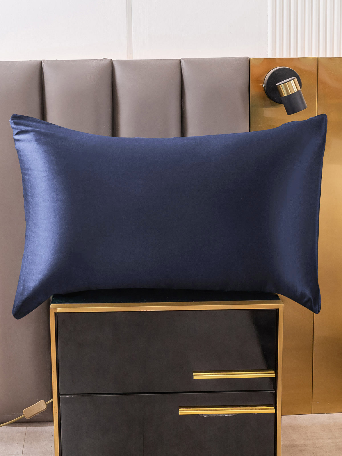 [Dark Blue] SilkSilky-UK 30Momme Pure Silk Pillowcase 001