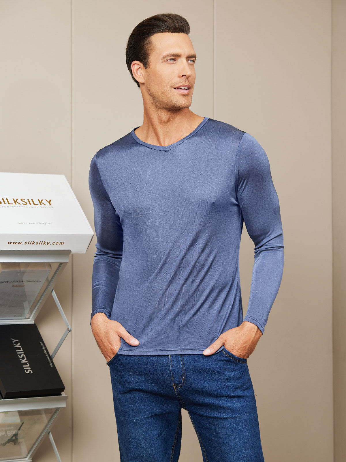 [Dark Blue] SilkSilky-UK Silk Knitted Long Sleeve V Neck Men's T-Shirt 002