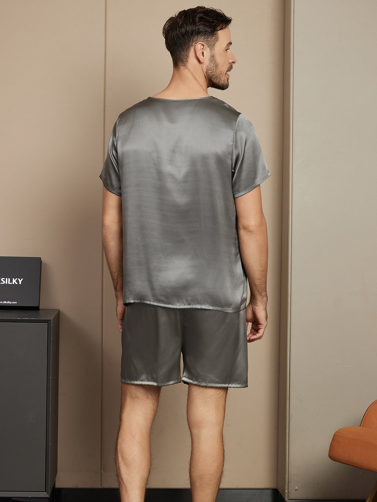 [Dark Gray] SilkSilky-UK Pure Silk Short Sleeve Round Neck Men's Pyjamas 002