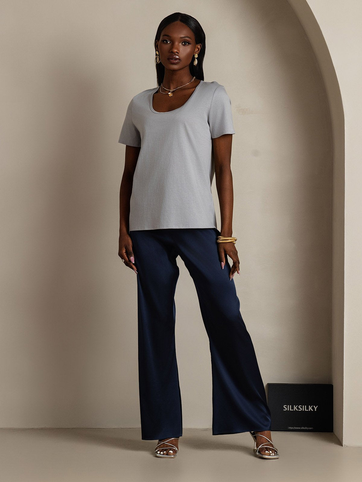 [Gray] SilkSilky-UK Silk Short Sleeve U Neck Women's T-Shirt 006
