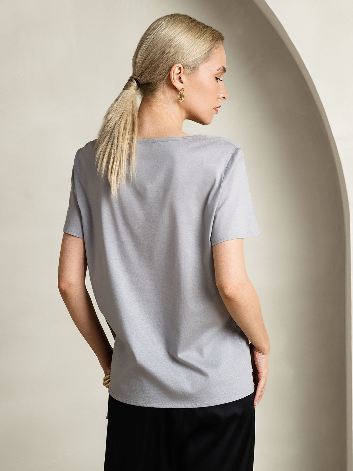 [Gray] SilkSilky-UK Silk Short Sleeve V Neck Women's T-Shirt 002