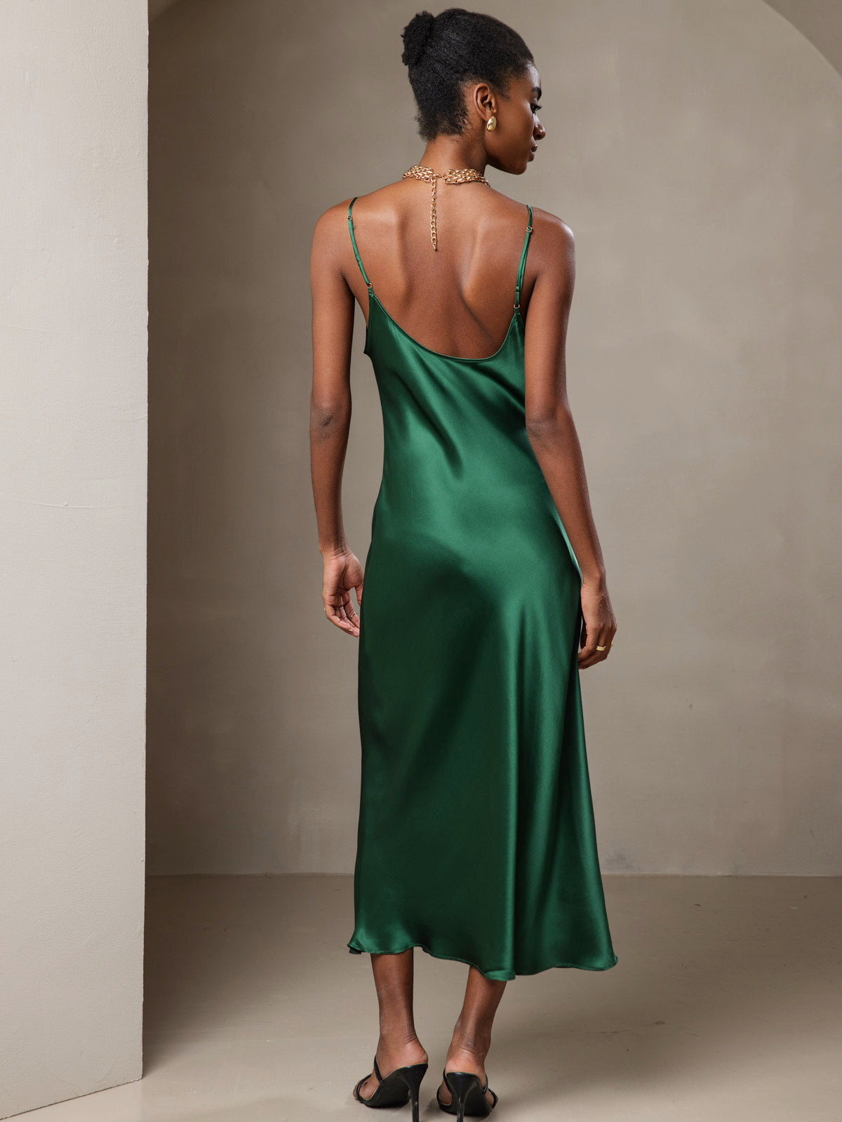 [Green] SilkSilky-UK Pure Silk Sleeveless Round Neck Dress 002