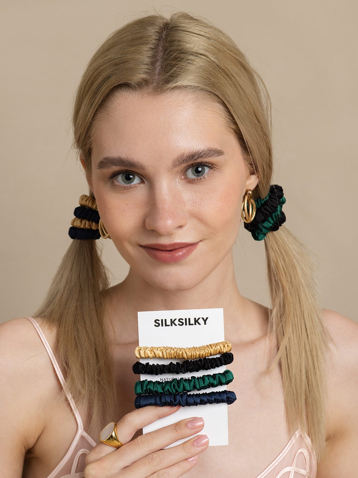 [Group1] SilkSilky-UK Pure Silk Scrunchie 001